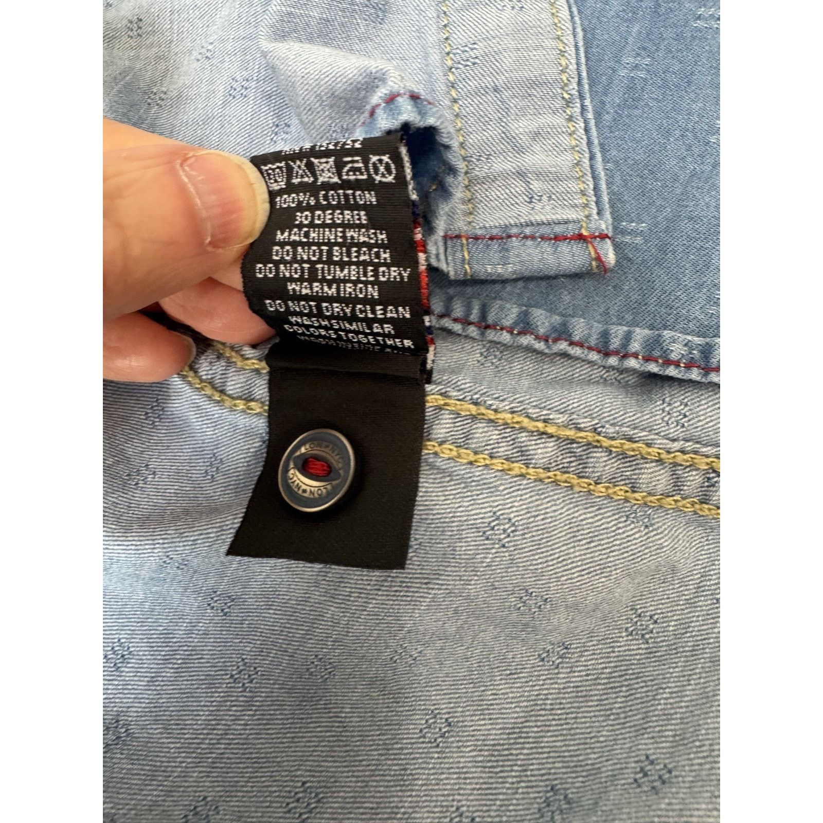 Other Vintage Y2K Across Pond Shirt British USA Flag Detail Med Size US M / EU 48-50 / 2 - 4 Thumbnail