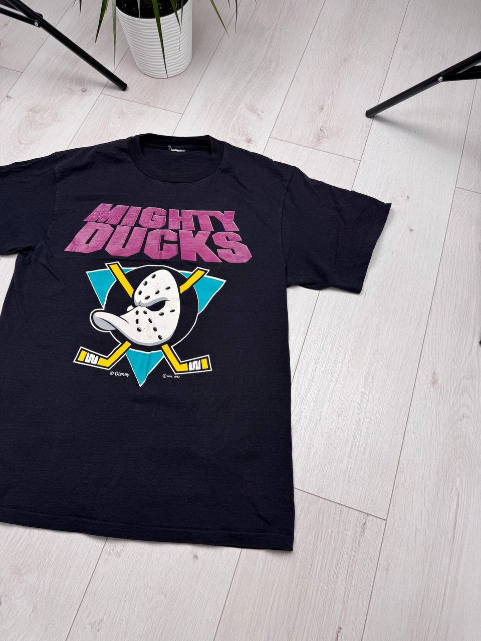 NHL Vintage 1993 MIGHTY DUCKS Anaheim Disney America NHL t-shirt Size US L / EU 52-54 / 3 - 3 Thumbnail