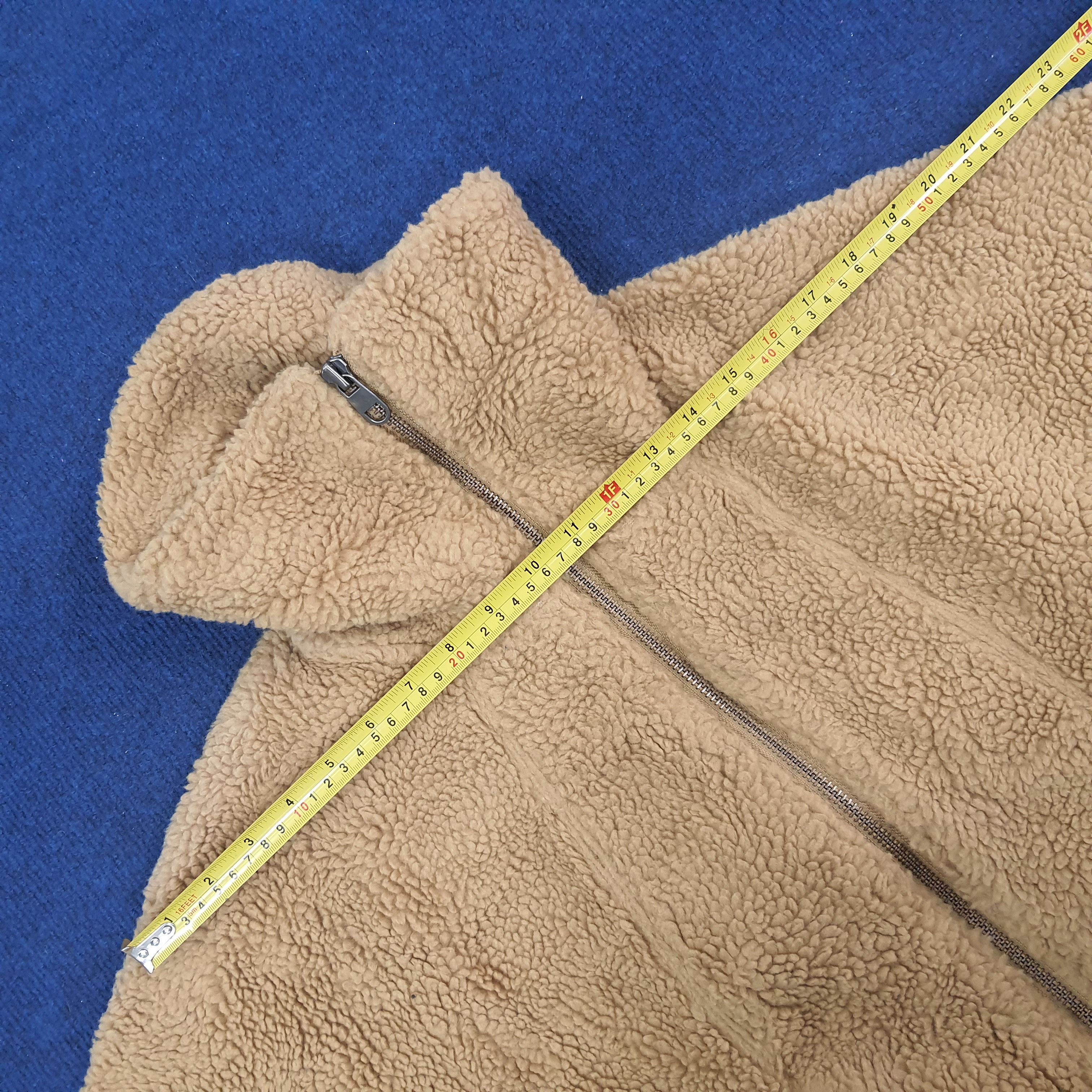 Japanese Brand × Uniqlo × Vintage Vintage Uniqlo U Japanese Brand Custom Logo Fleece Jacket Size US L / EU 52-54 / 3 - 9 Thumbnail