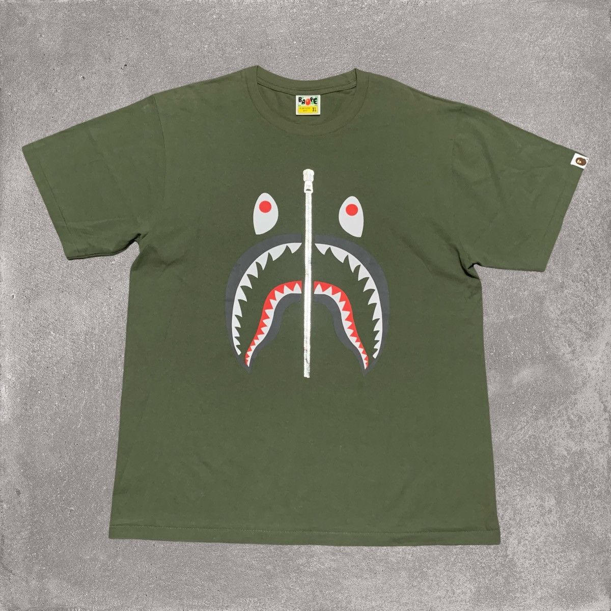 Bape Bape XL Shark Khaki Green Tee A Bathing Ape Size US XL / EU 56 / 4 - 1 Thumbnail