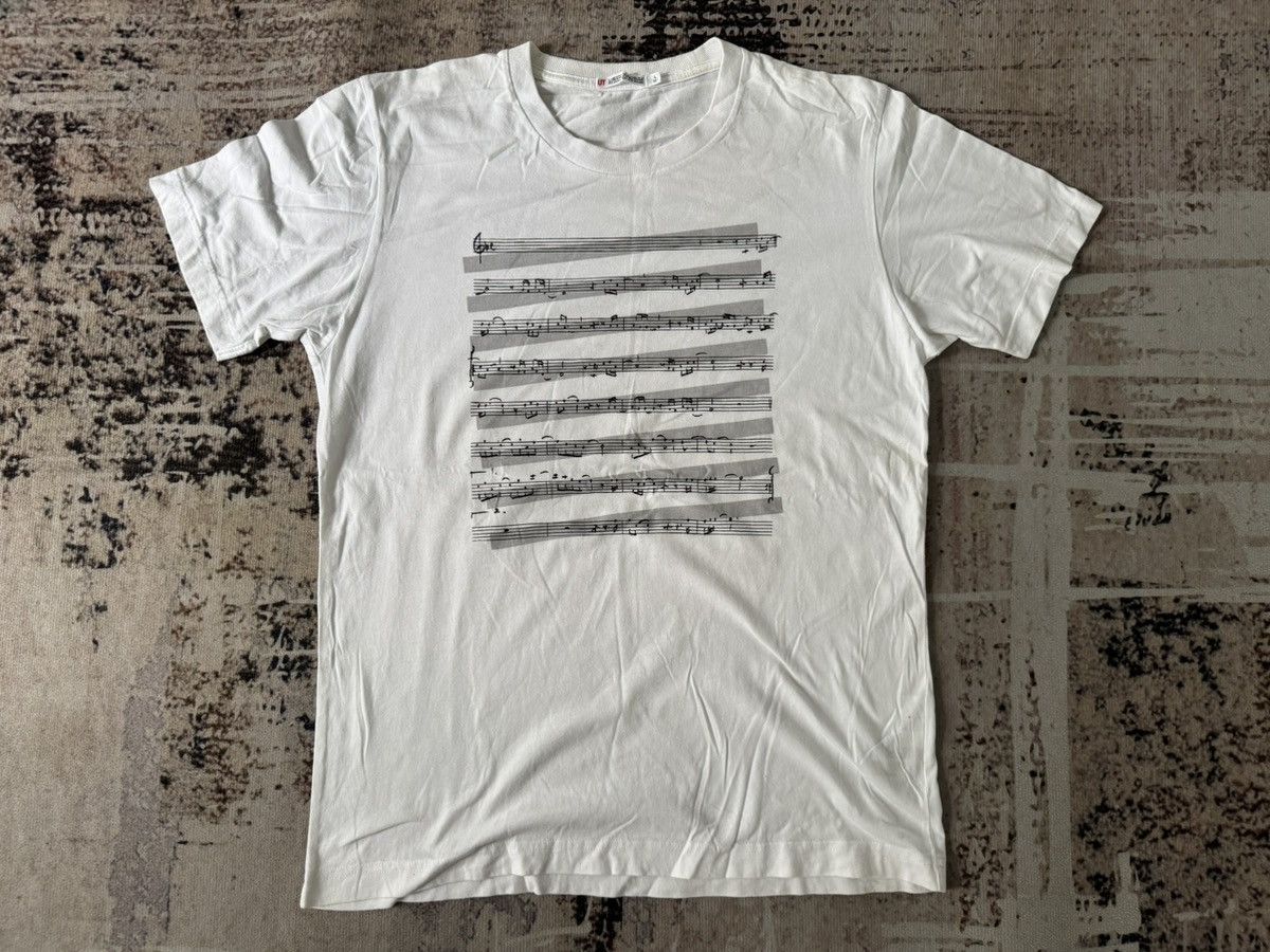 Uniqlo assorted tshirt - Uniqlo melody note tshirt Size US M / EU 48-50 / 2 - 1 Thumbnail