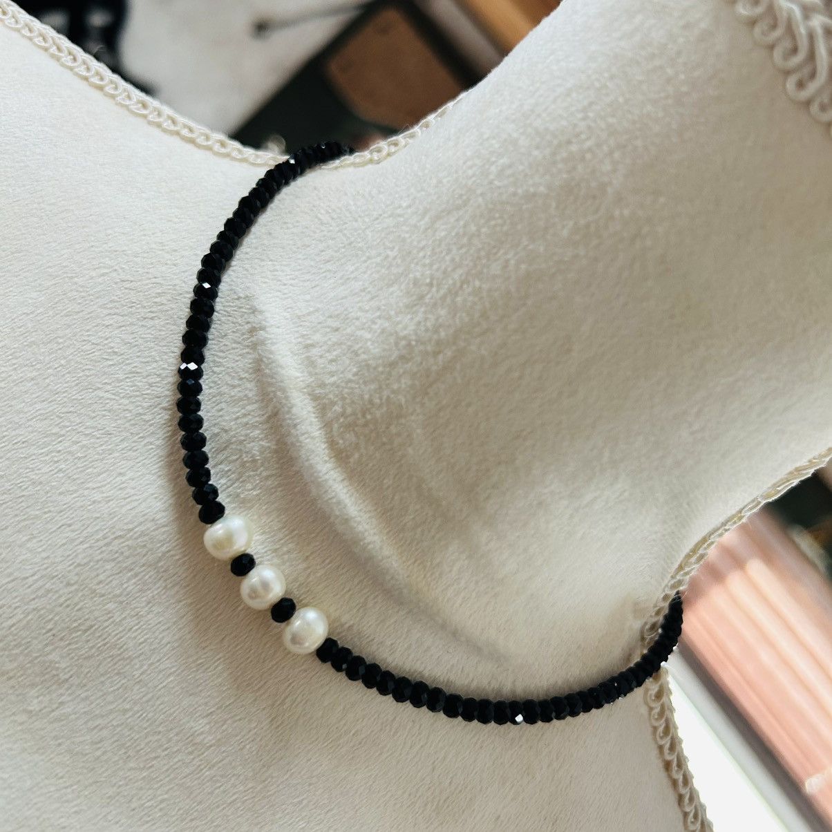 Handmade Handcrafted jet black rhondelle crystal pearl necklace Size ONE SIZE - 1 Thumbnail