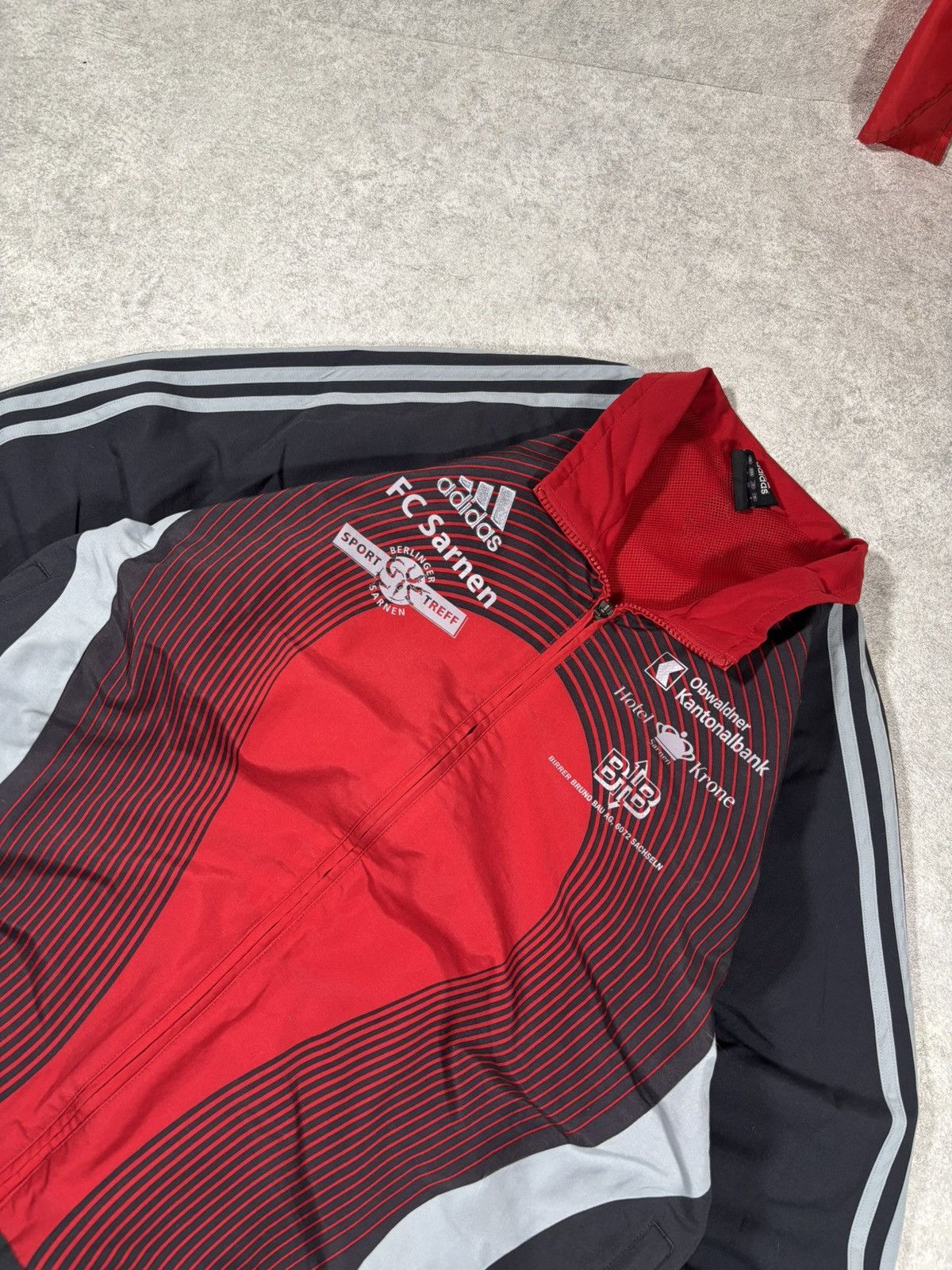 Adidas Vintage Adidas FC Sarnen Track Jacket RedBlack Three Stripes Size US L / EU 52-54 / 3 - 3 Thumbnail