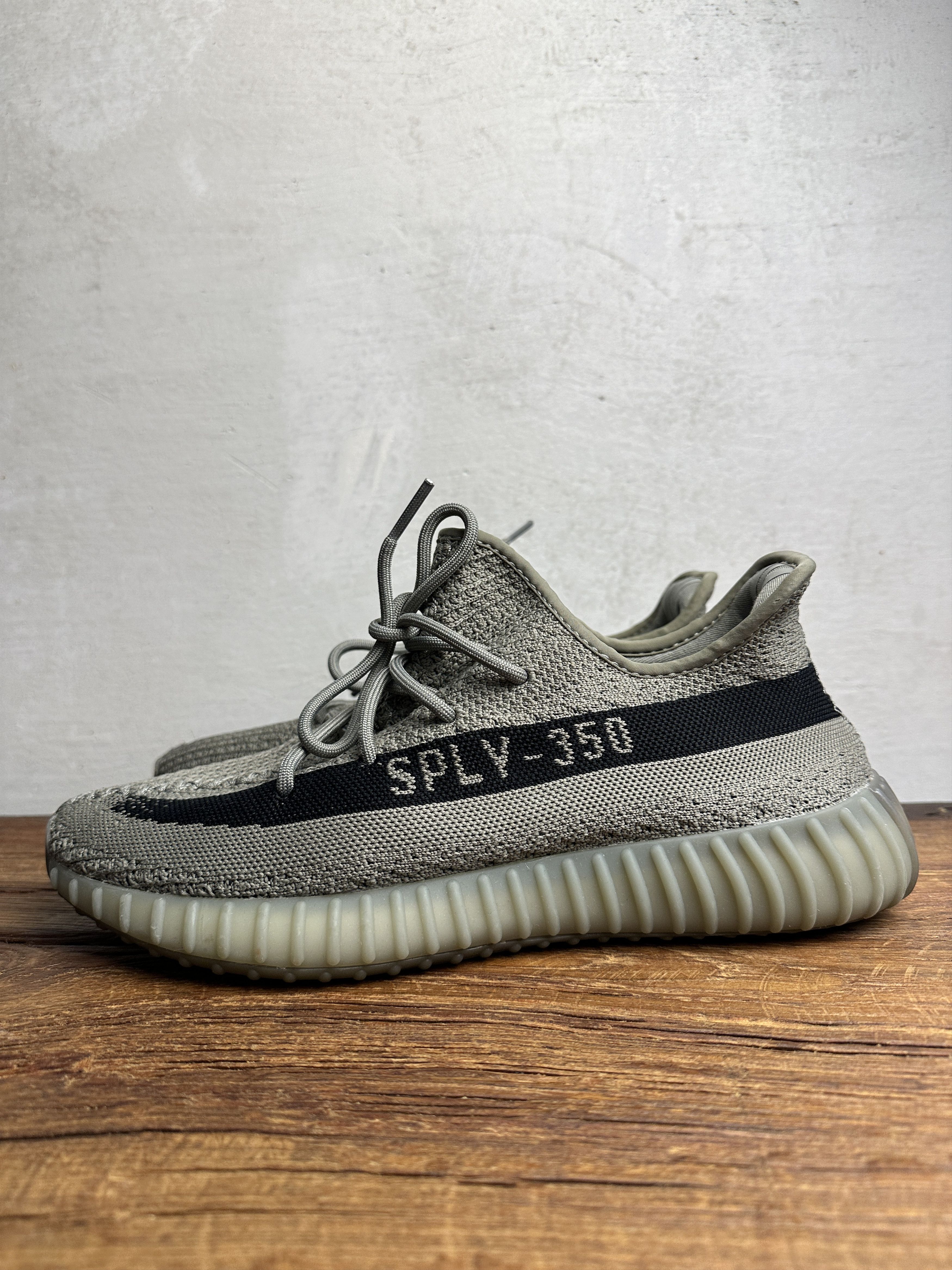 Adidas Yeezy Boost 350 V2 Olive HQ2059 Sneakers
