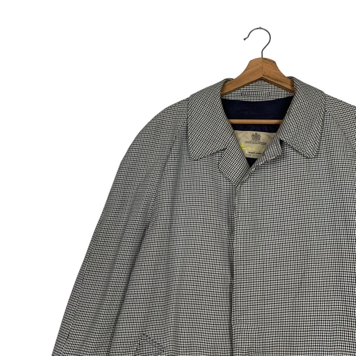 Aquascutum Vintage Aquascutum Houndstooth Trench Coat Size US L / EU 52-54 / 3 - 7 Thumbnail
