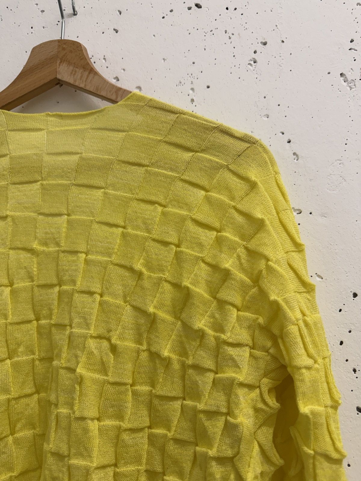 Issey Miyake Issey Miyake Textured Stretch Cardigan Size M / US 6-8 / IT 42-44 - 12 Thumbnail