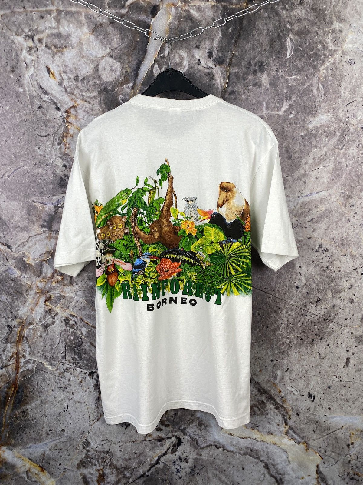 Vintage Men’s Rainforest Borneo T-Shirt Animals Size XXL Size US XXL / EU 58 / 5 - 14 Thumbnail