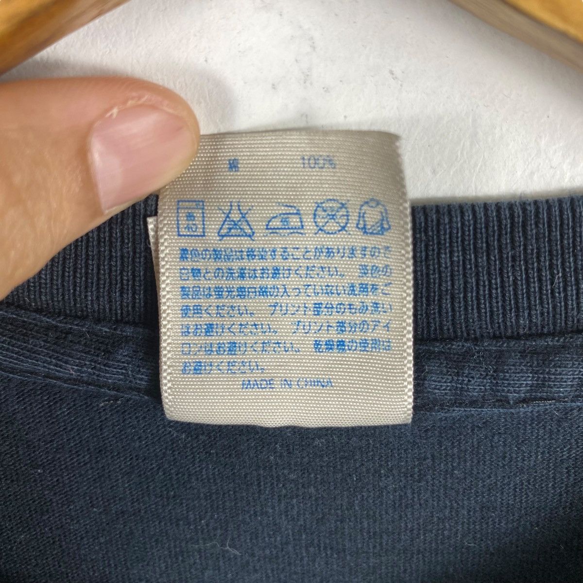 Japanese Brand HAYABUSA 2 Mission Illustrated By Akihiro Ikeshita Graphic Size US S / EU 44-46 / 1 - 9 Thumbnail
