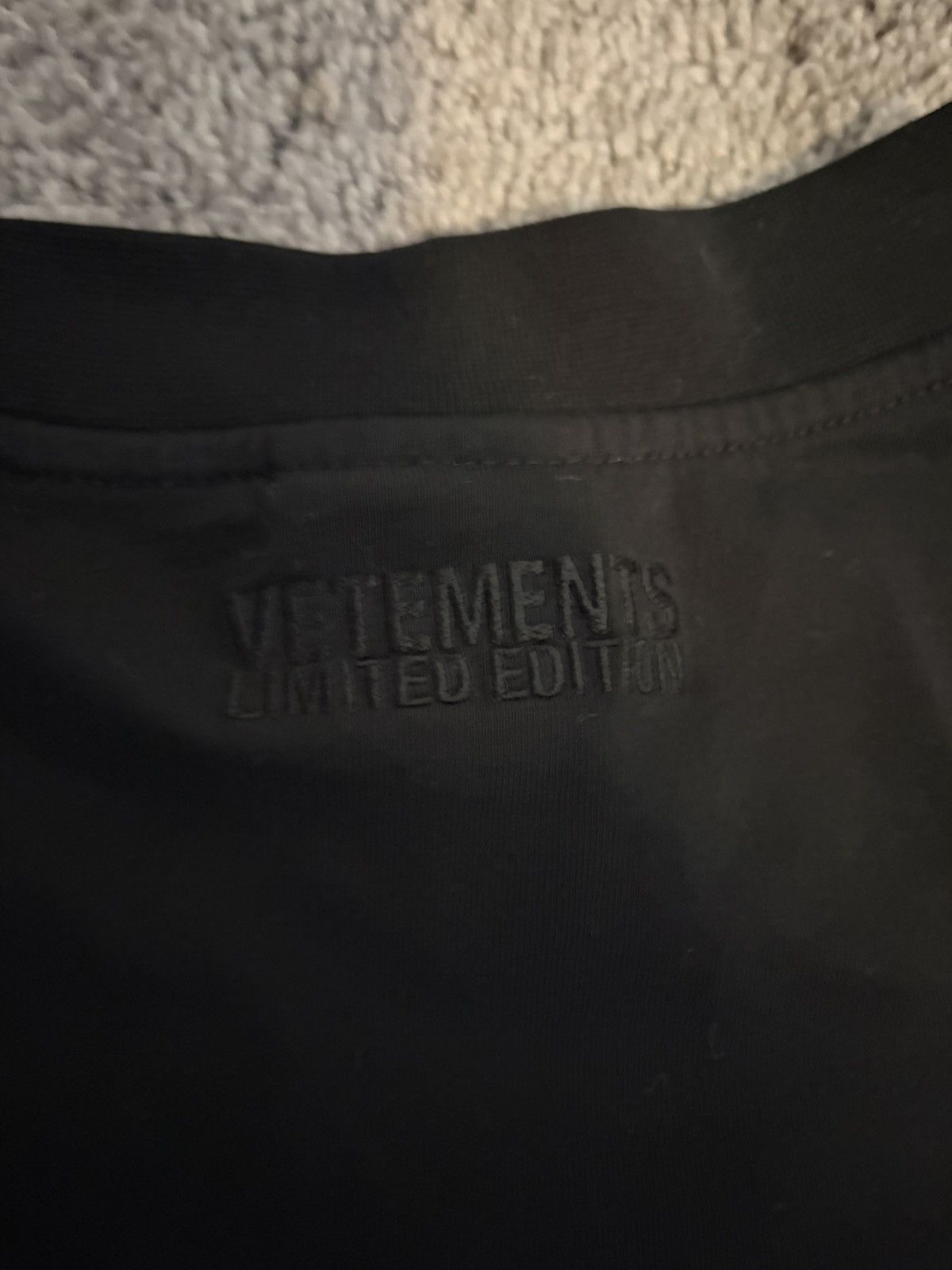 Vetements Vetements Crystal Rhinestone Logo T-Shirt Size US S / EU 44-46 / 1 - 6 Thumbnail