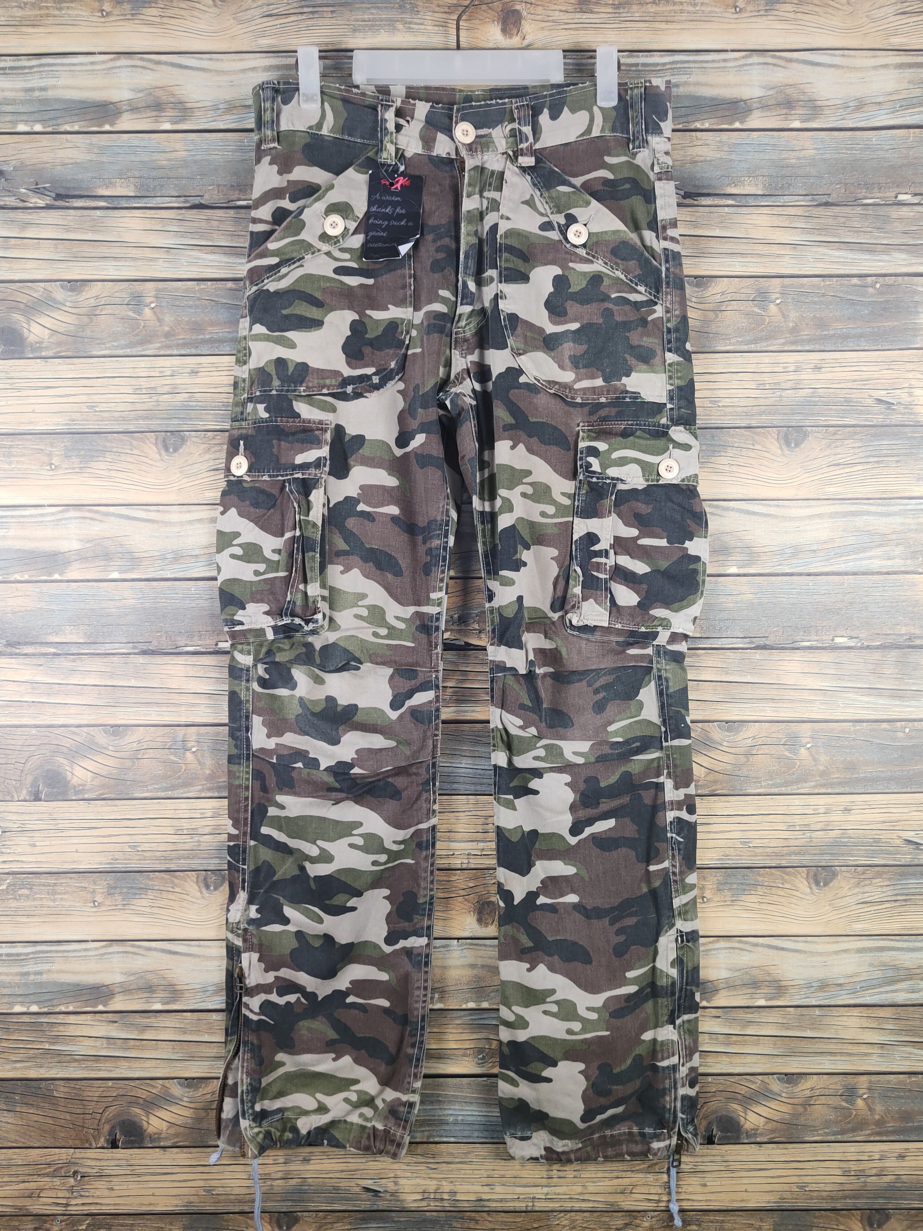 Japanese Brand DL Over Whelm Camouflage Multipocket Cargo Pants #46-002 Size US 32 / EU 48 - 1 Thumbnail