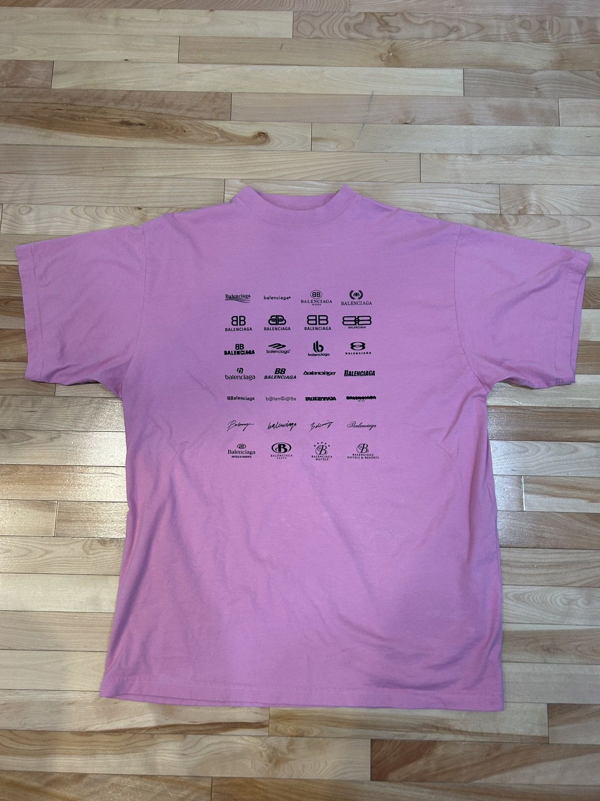 Balenciaga Balenciaga Logo T Size US M / EU 48-50 / 2 - 1 Thumbnail