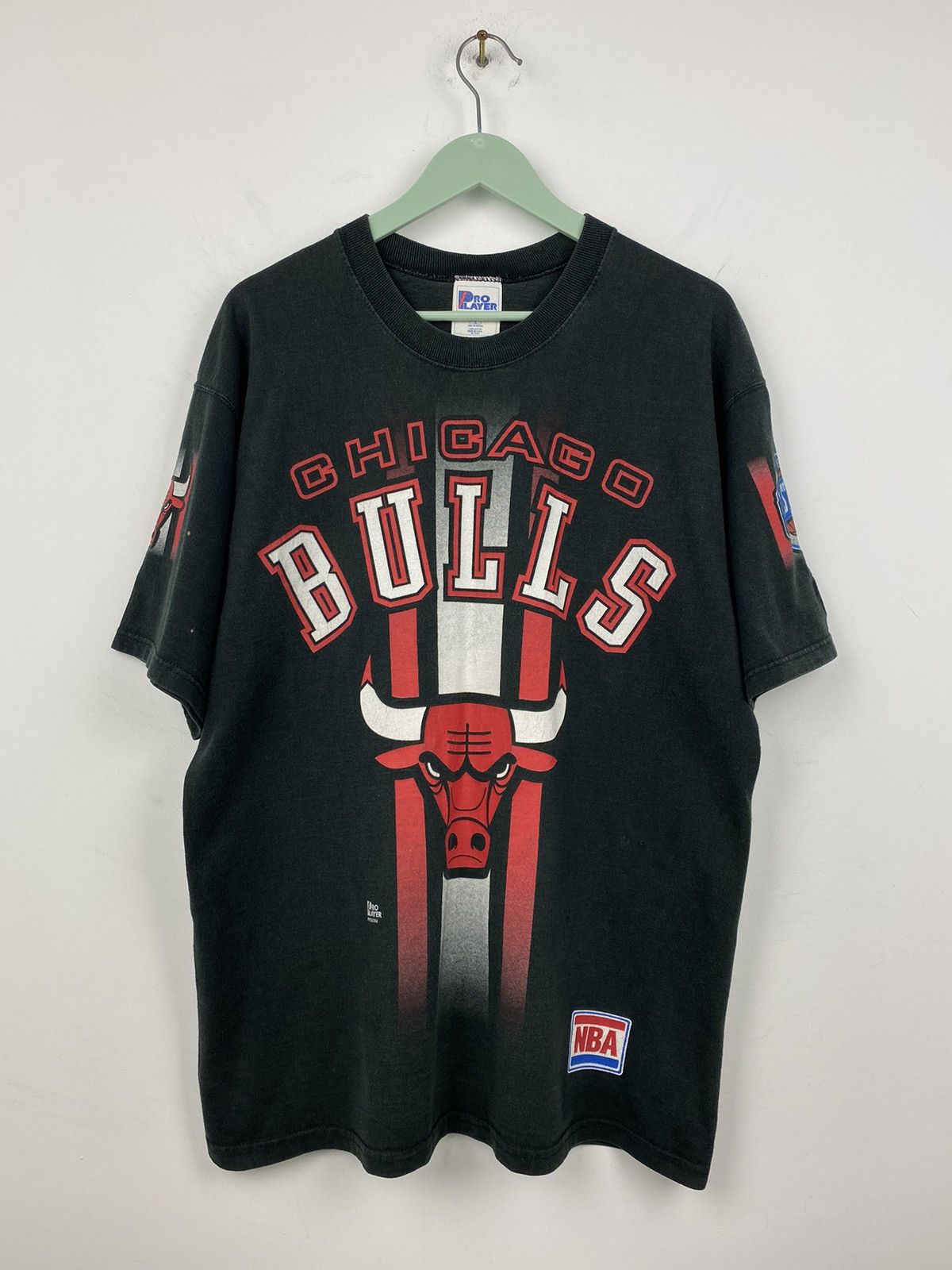NBA Vintage Chicago Bulls T Shirt Mikel Jordan Tee Lakers Suns Size US L / EU 52-54 / 3 - 1 Thumbnail