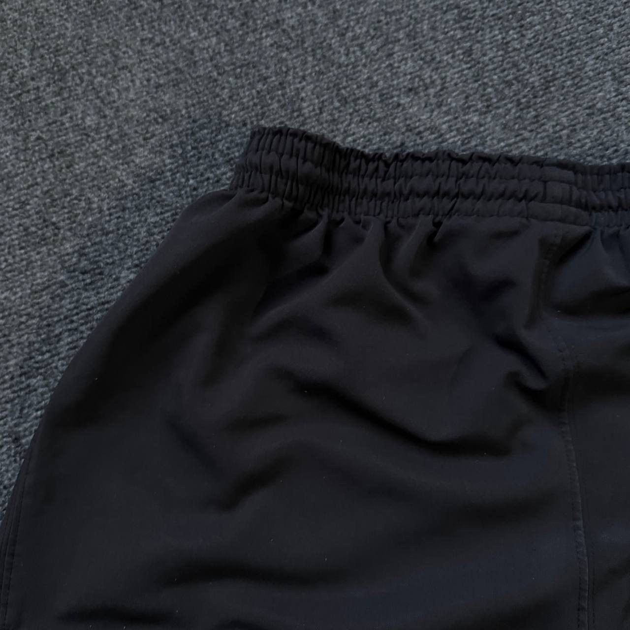 Nike VTG Nike gcrfc Shorts Size M 2010-2011 Sportwear 00s USA Size US 32 / EU 48 - 4 Thumbnail