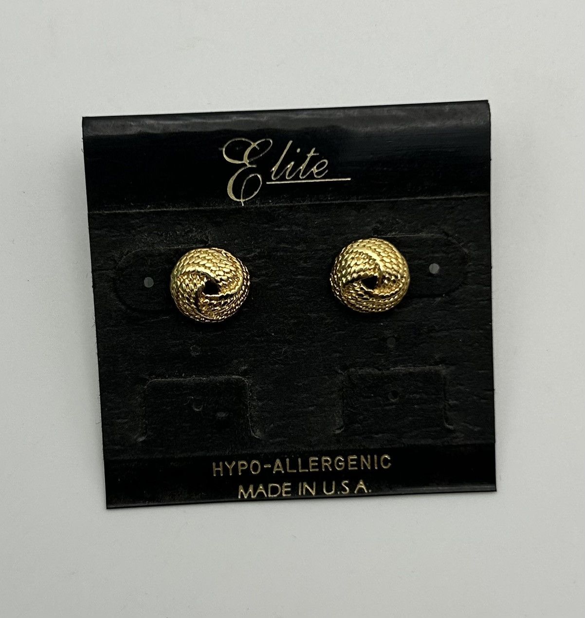 Other Vintage Gold Tone Textured Braided Knot Classic Studs Size ONE SIZE - 1 Thumbnail