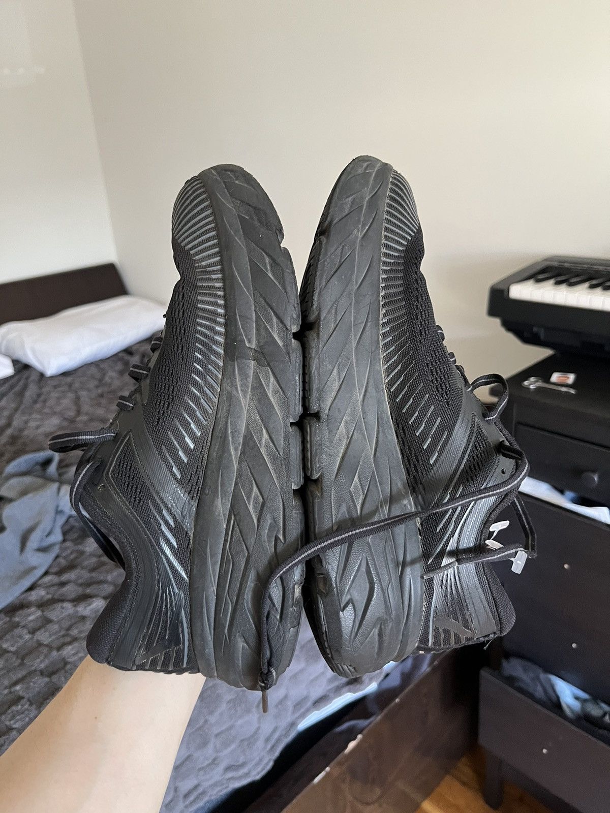 Hoka Hoka One Bondi 7 full black Size US 7 / EU 40 - 6 Thumbnail