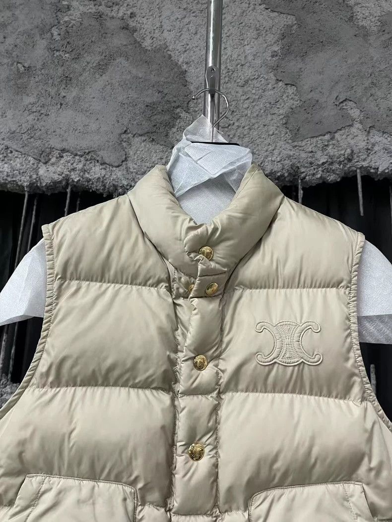 Celine Celine Beige Padded Quilted Vest Jacket Size US S / EU 44-46 / 1 - 3 Thumbnail