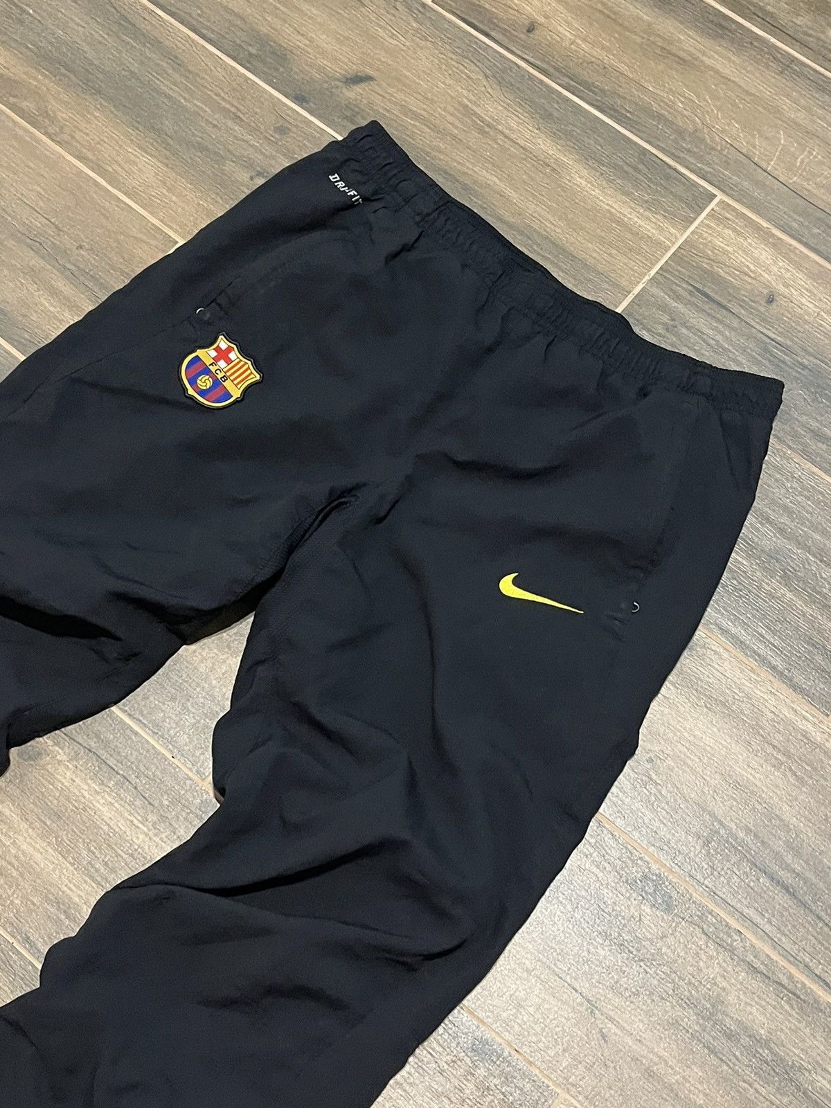 Vintage 90s F. C. Barcelona Nike Soccer Pants Rare Y2K size