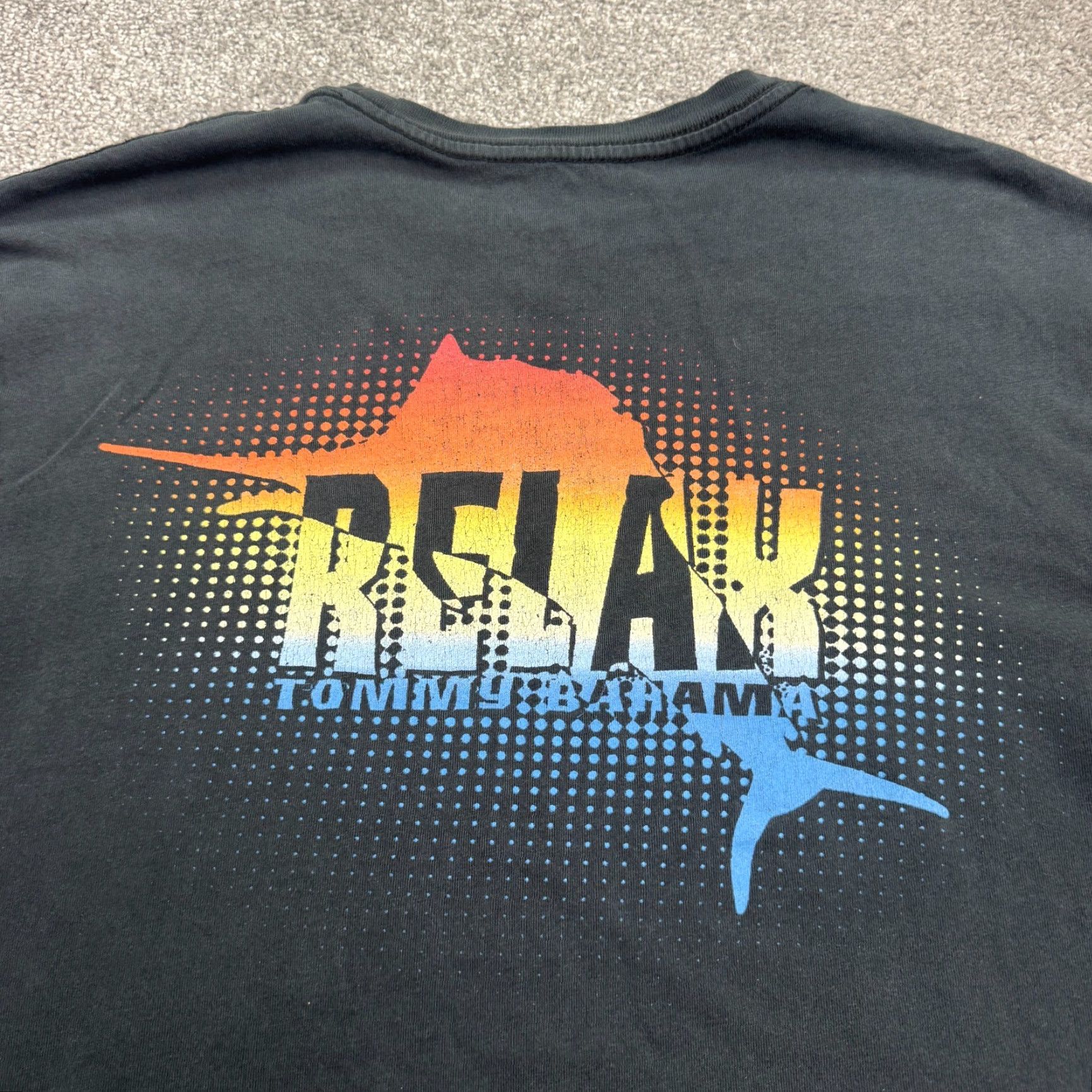 Tommy Bahama Tommy Bahama Shirt Men Large Black Short Sleeve Crew Neck Cotton Tee Logo Beach Outdoor Size US L / EU 52-54 / 3 - 3 Thumbnail