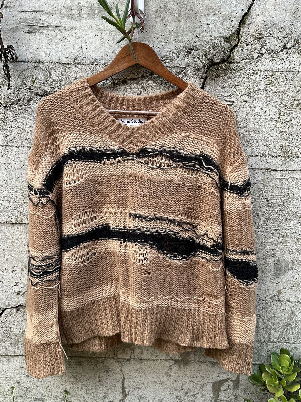Acne Studios RARE GRAIL Acne Studios distressed Kurt cobain knit Size US M / EU 48-50 / 2 - 2 Thumbnail