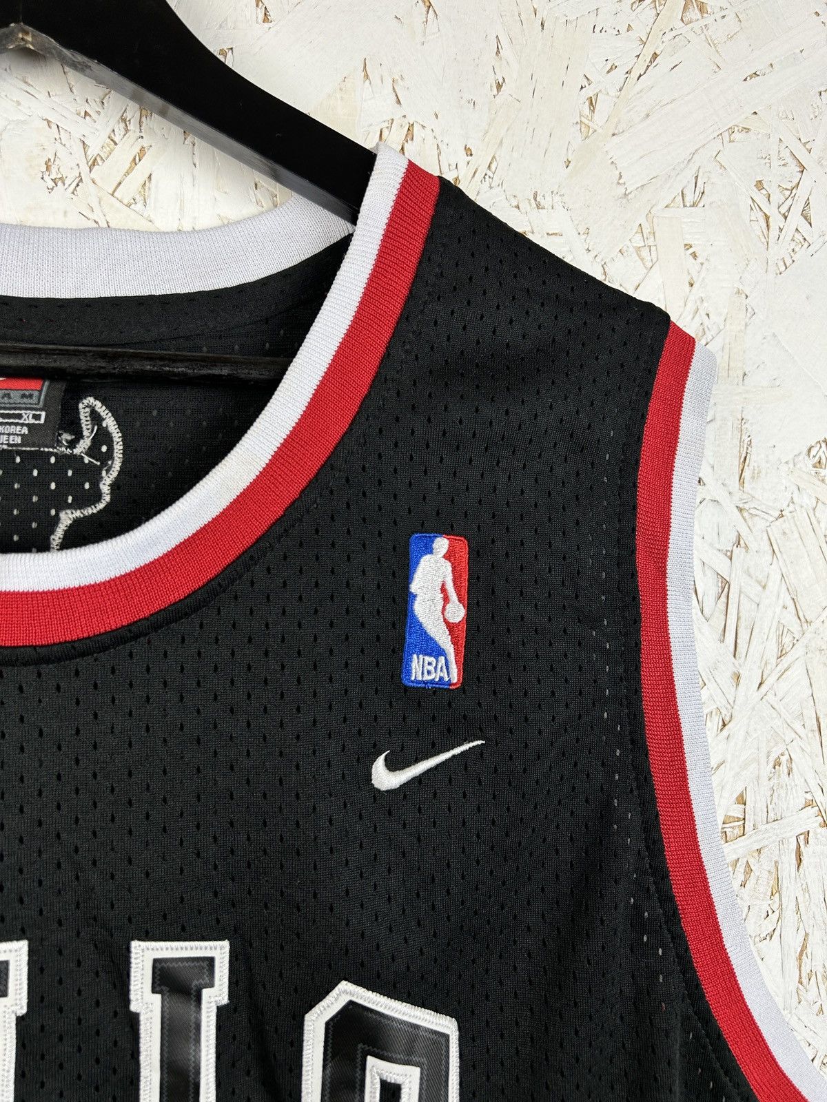NBA Vintage Nike Chicago Bulls #23 Michael Jordan NBA Jersey XL Size US XL / EU 56 / 4 - 3 Thumbnail