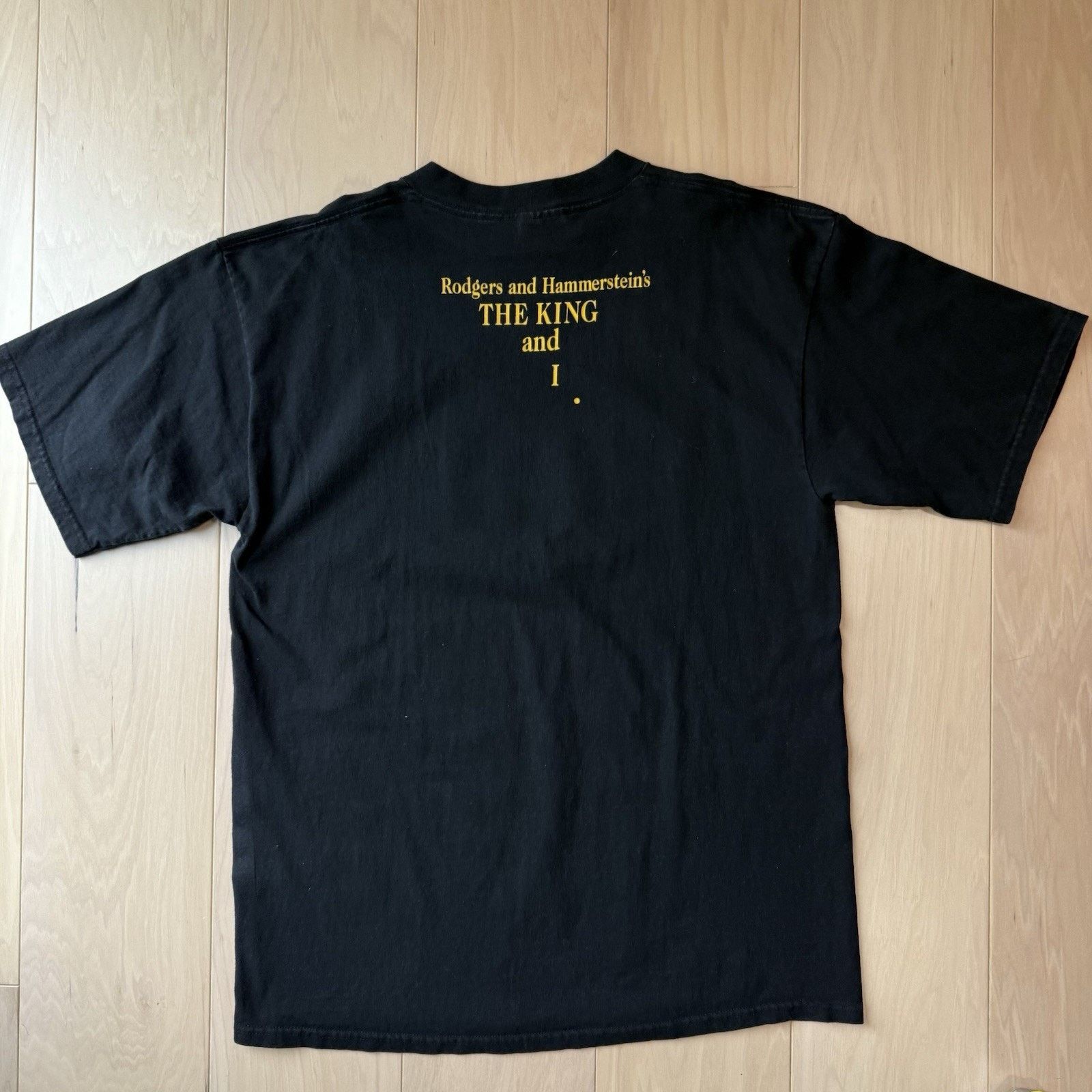 Vintage Vintage Rodgers and Hammerstein's The King & I Shirt Black Size US XL / EU 56 / 4 - 6 Thumbnail
