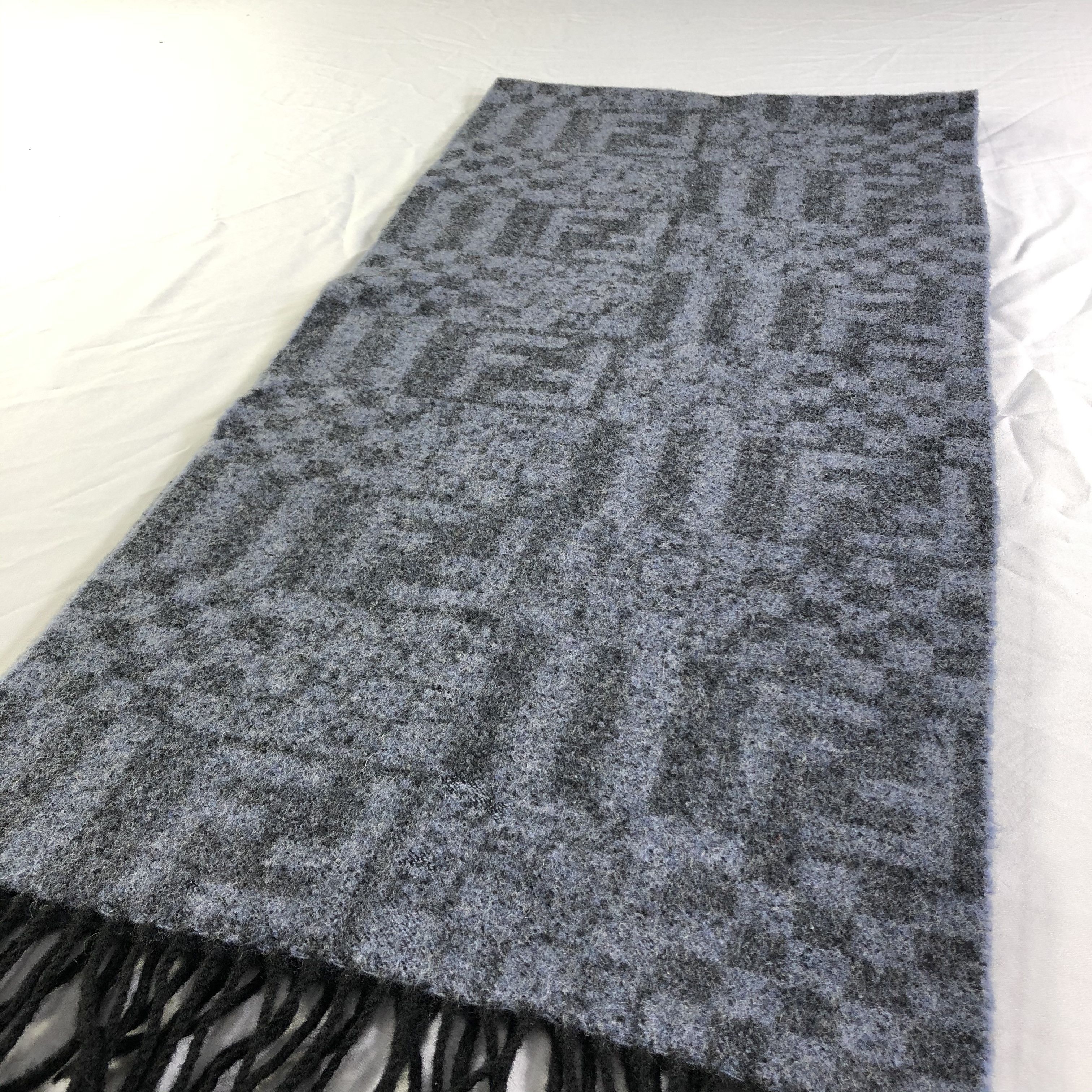 Fendi Fendi Monogram Wool Scarf Muffler Neckwear V2343 Size ONE SIZE - 3 Thumbnail