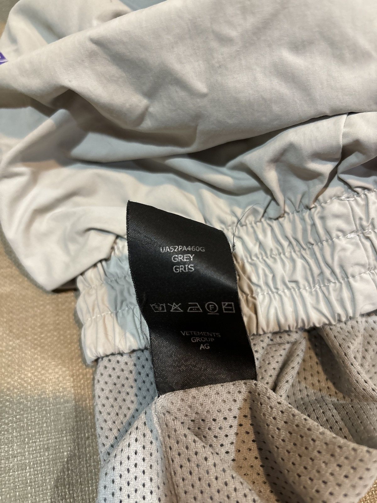 Vetements Vetements Track Pants Size US 30 / EU 46 - 7 Thumbnail