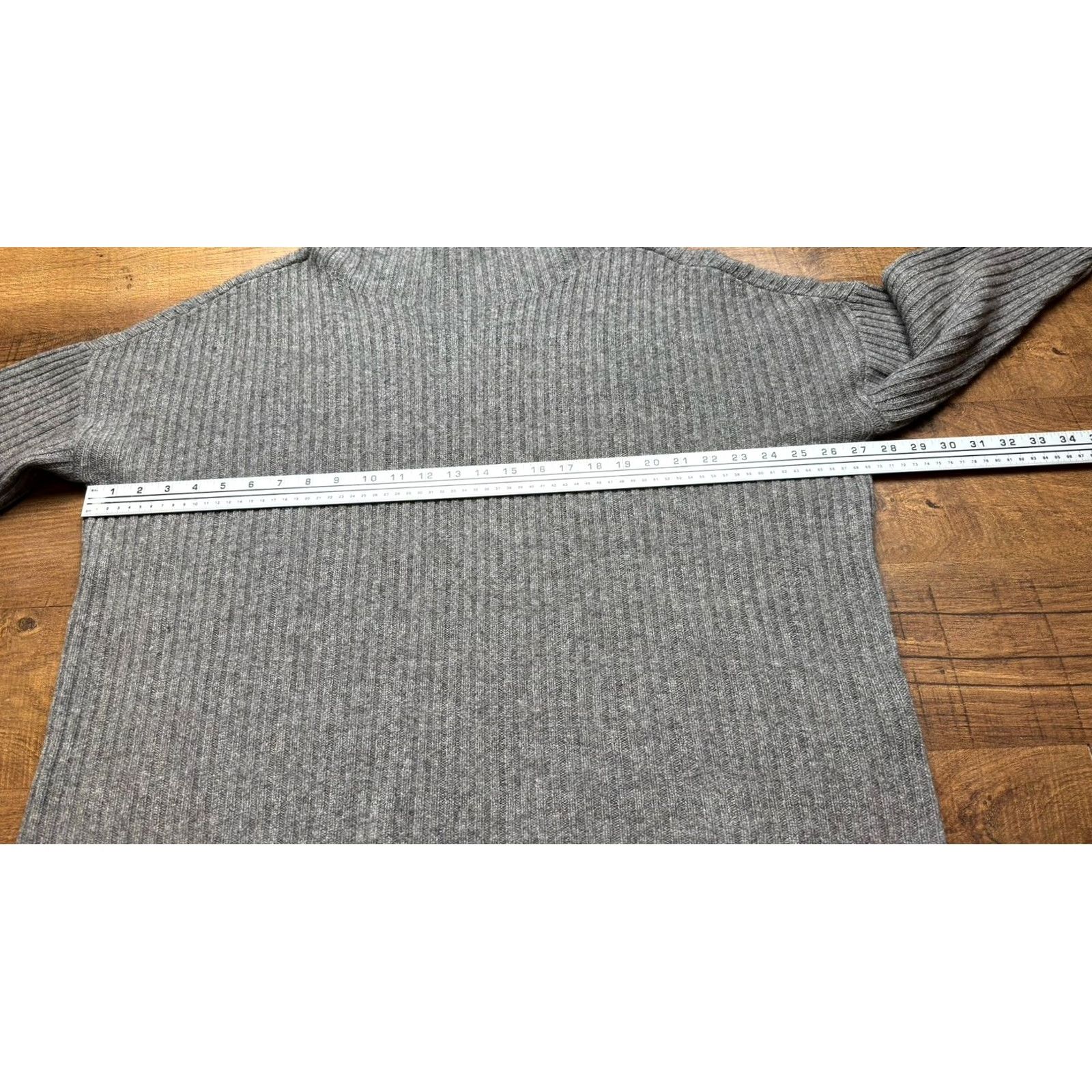 Eileen Fisher Eileen Fisher Sweater Womens Large Gray Yak Wool Oversized Turtleneck Knit Size L / US 10 / IT 46 - 7 Thumbnail