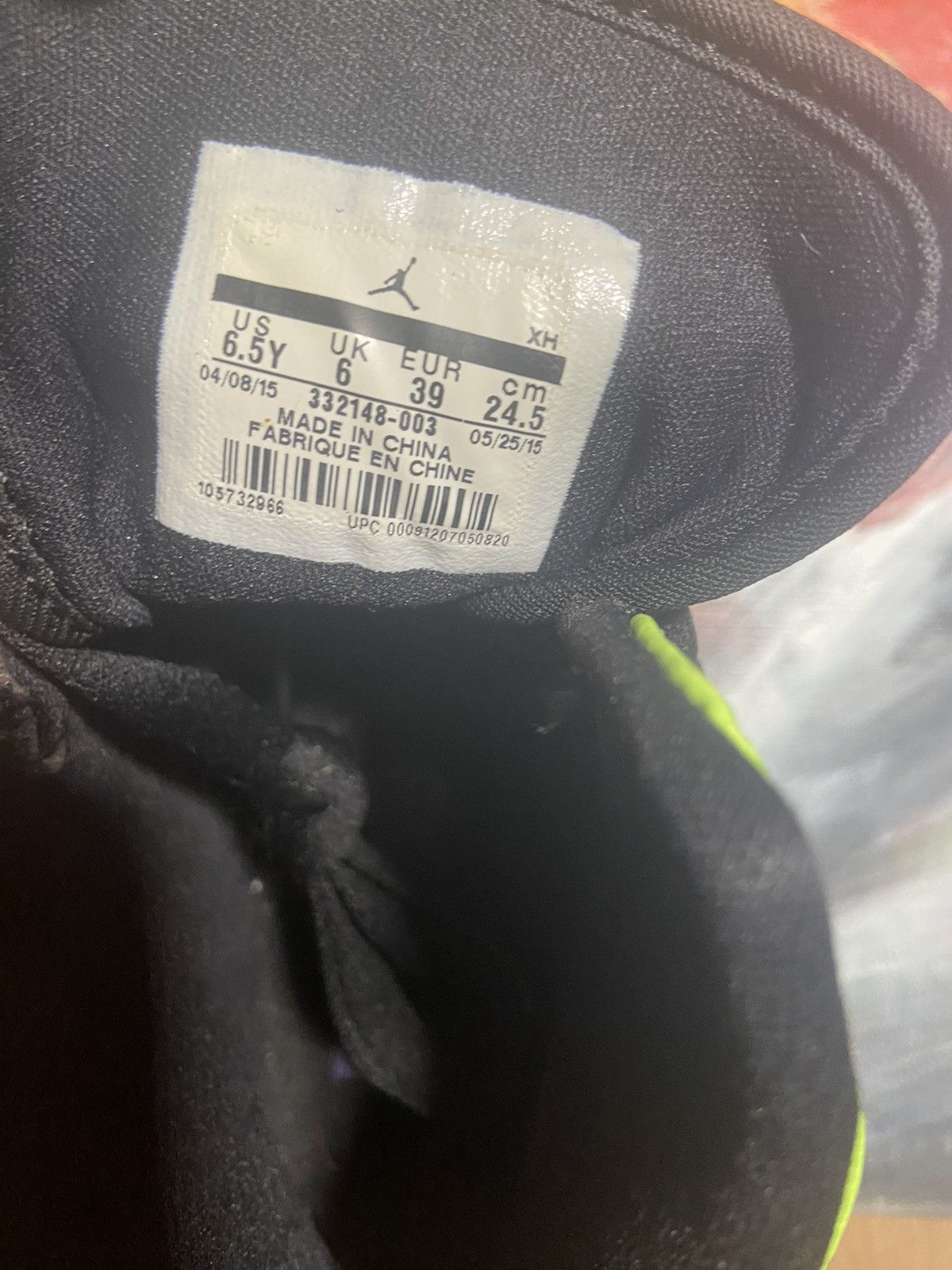Jordan Brand Jordan 1 Mid Size US 6.5 / EU 39-40 - 7 Thumbnail