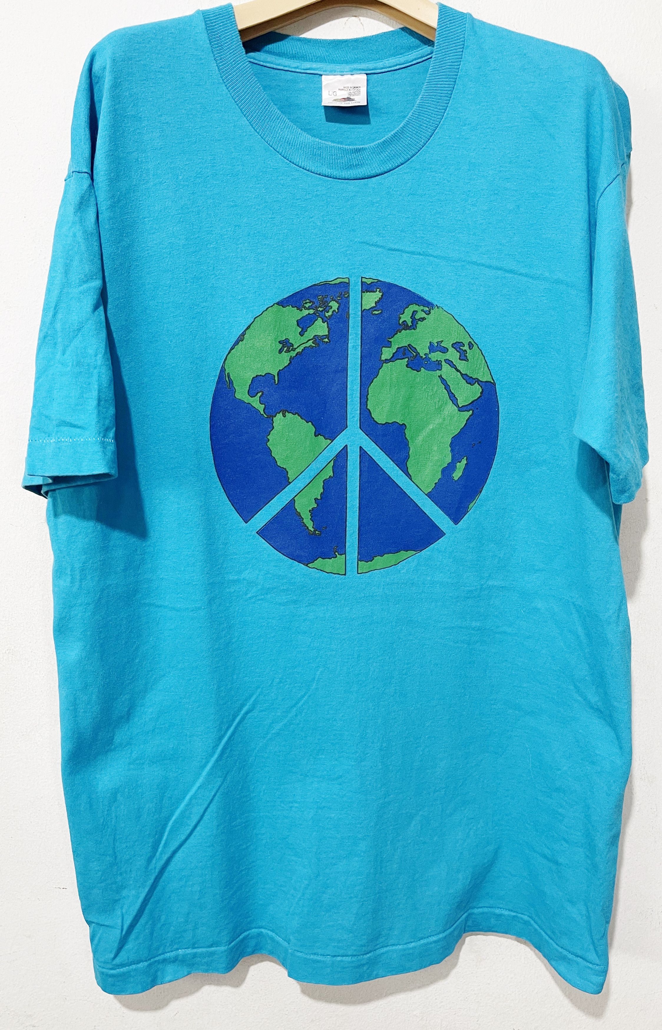 Vintage Vintage 90s Earth Day Shirt Size US L / EU 52-54 / 3 - 1 Thumbnail