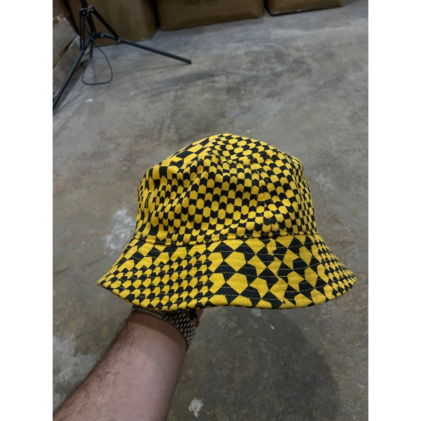 Rhude Rhude Bucket Hat Black Yellow Large Used Size ONE SIZE - 2 Thumbnail