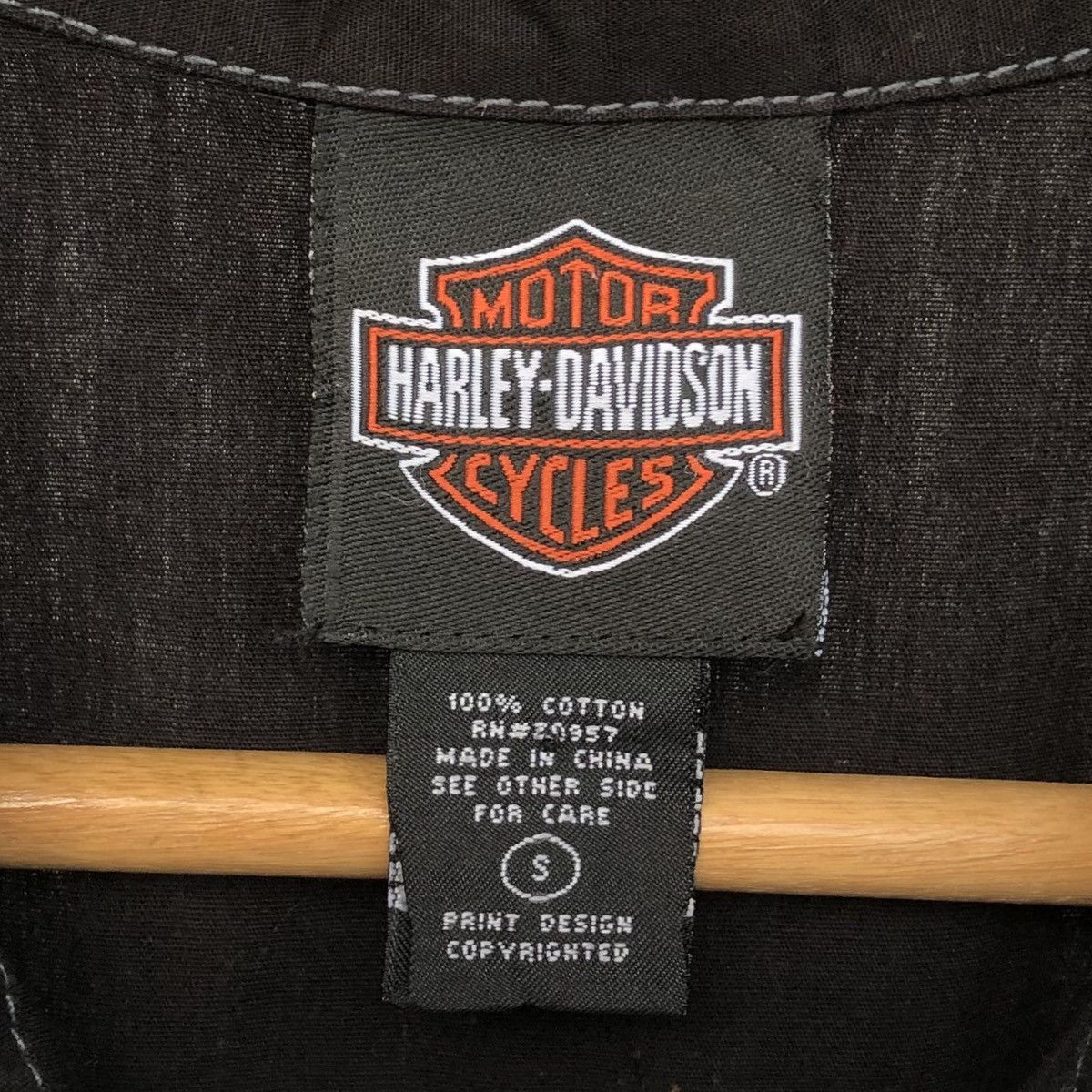Harley Davidson Harley Davidson Embroidery Snack Logo Short Sleeve Shirt Size US M / EU 48-50 / 2 - 19 Thumbnail
