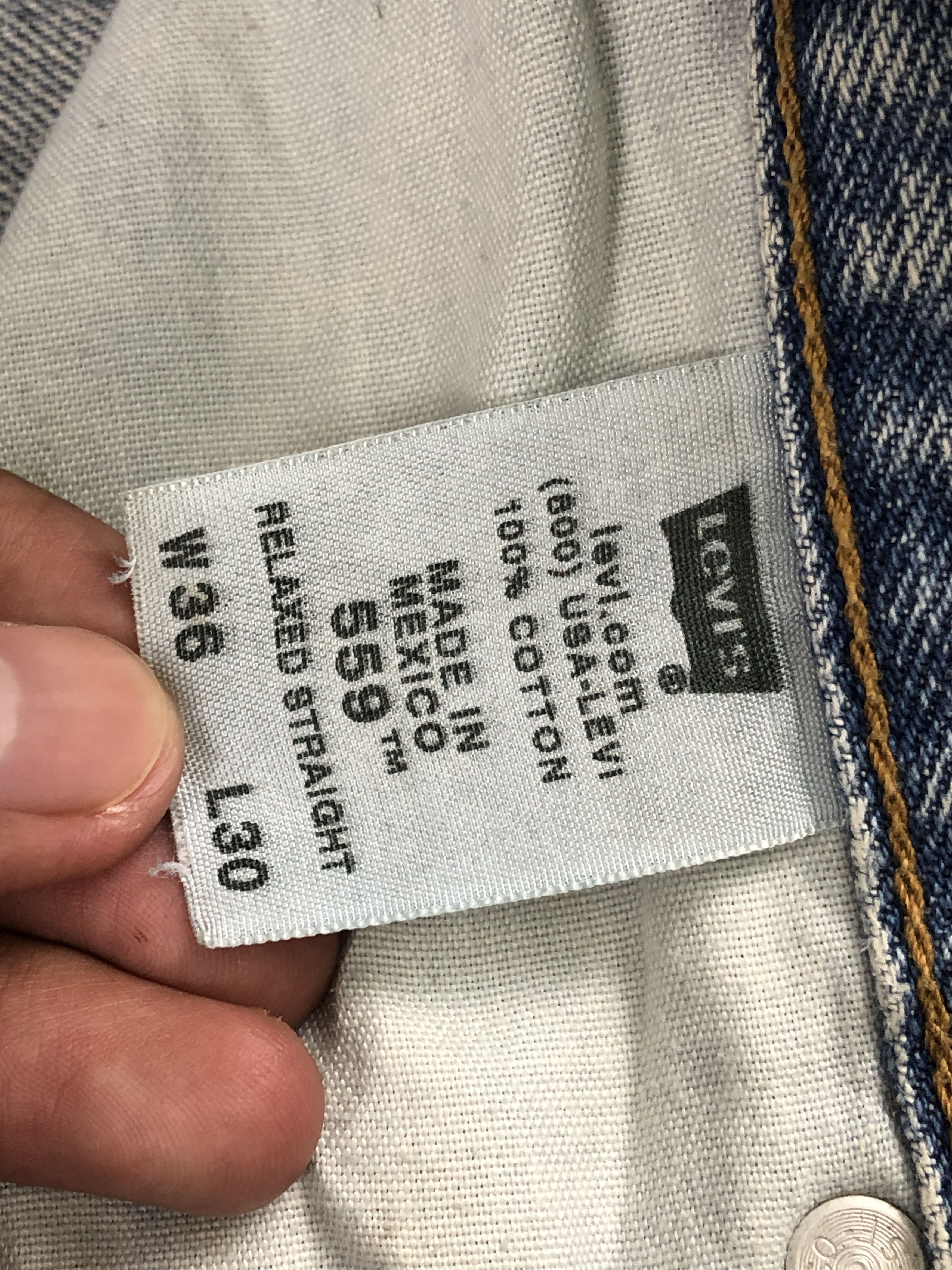 Levi's Vintage Levis 559 Distressed Blue Loose Jeans DP2461 Size US 35 - 7 Thumbnail
