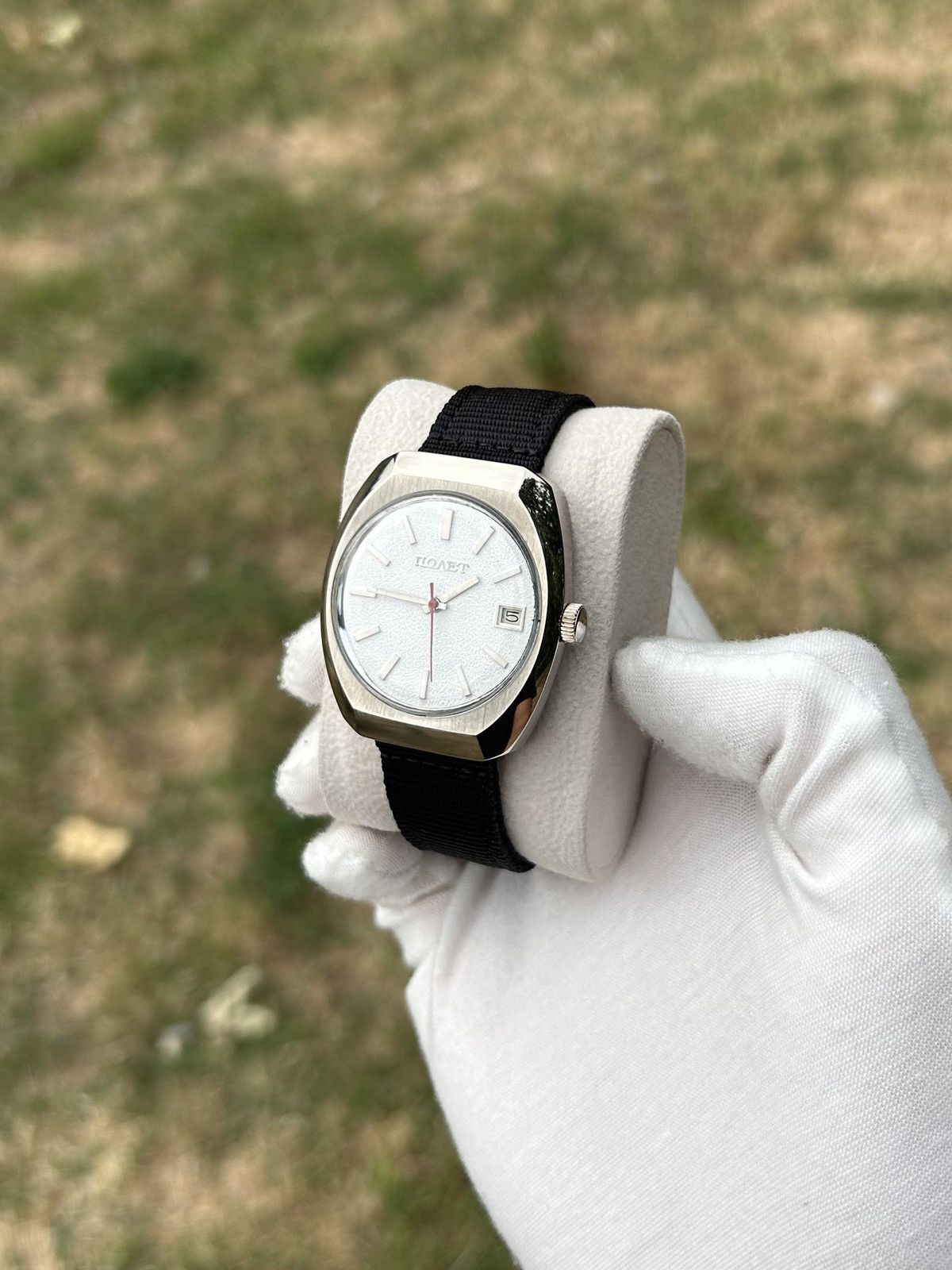 Vintage Vintage Watch Poljot USSR Soviet Mechanical 1980s Size ONE SIZE - 11 Thumbnail