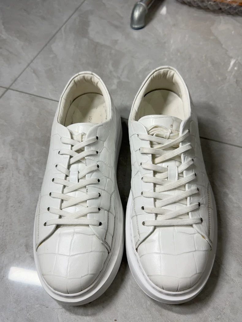 Louis Vuitton Louis Vuitton Alligator leather casual shoes board shoes Size US 8 / EU 41 - 1 Thumbnail