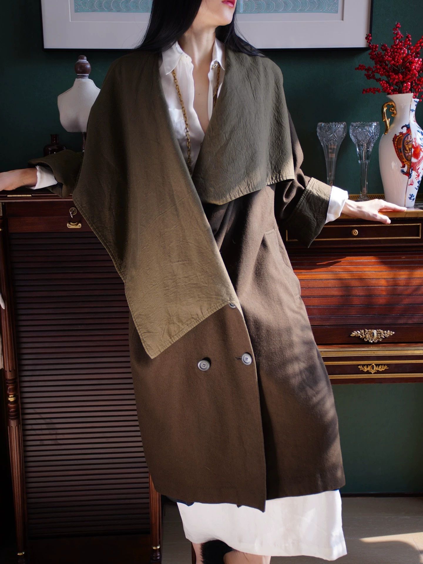 Vintage Vintage Military Green Wool Oversized Robe Unisex Lined Size ONE SIZE - 1 Thumbnail