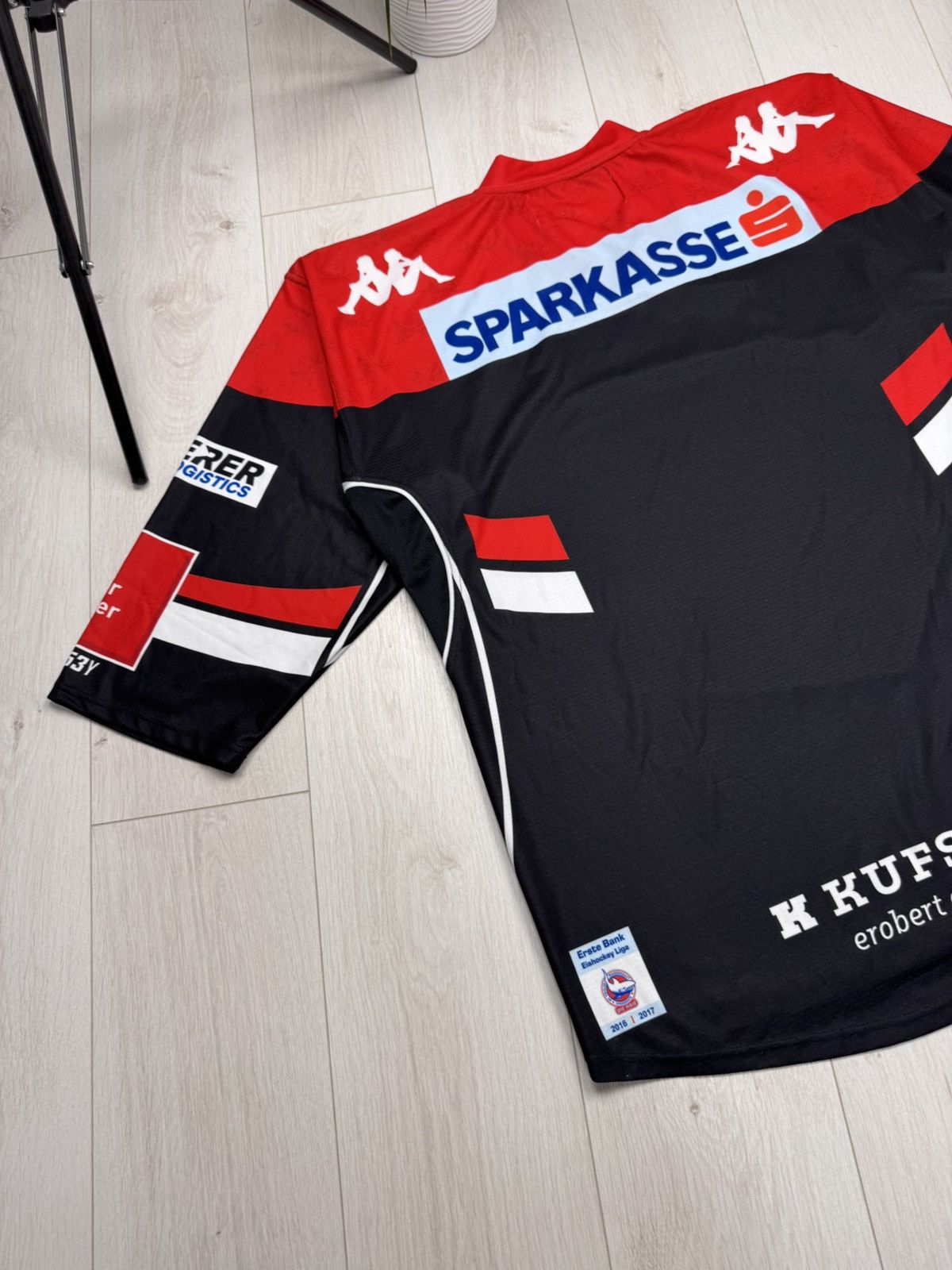 Other HC Tiroler Wasserkraft Innsbruck Die Haie 2016-17 Size US XL / EU 56 / 4 - 13 Thumbnail