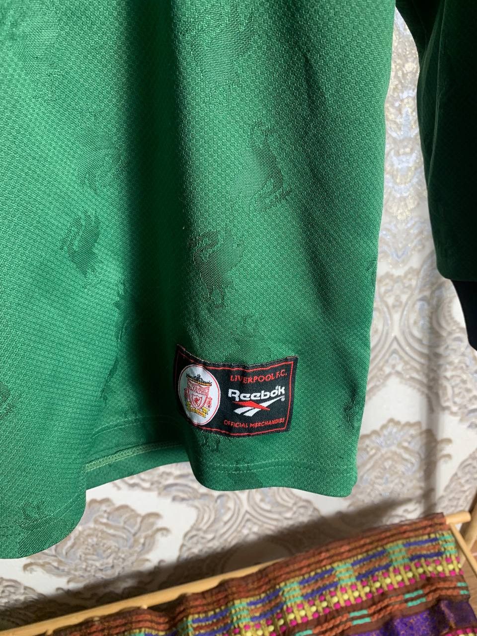 Reebok VERY RARE REEBOK LIVERPOOL ENGLAND SOCCER JERSEY RETRO 90s Size US XS / EU 42 / 0 - 8 Thumbnail