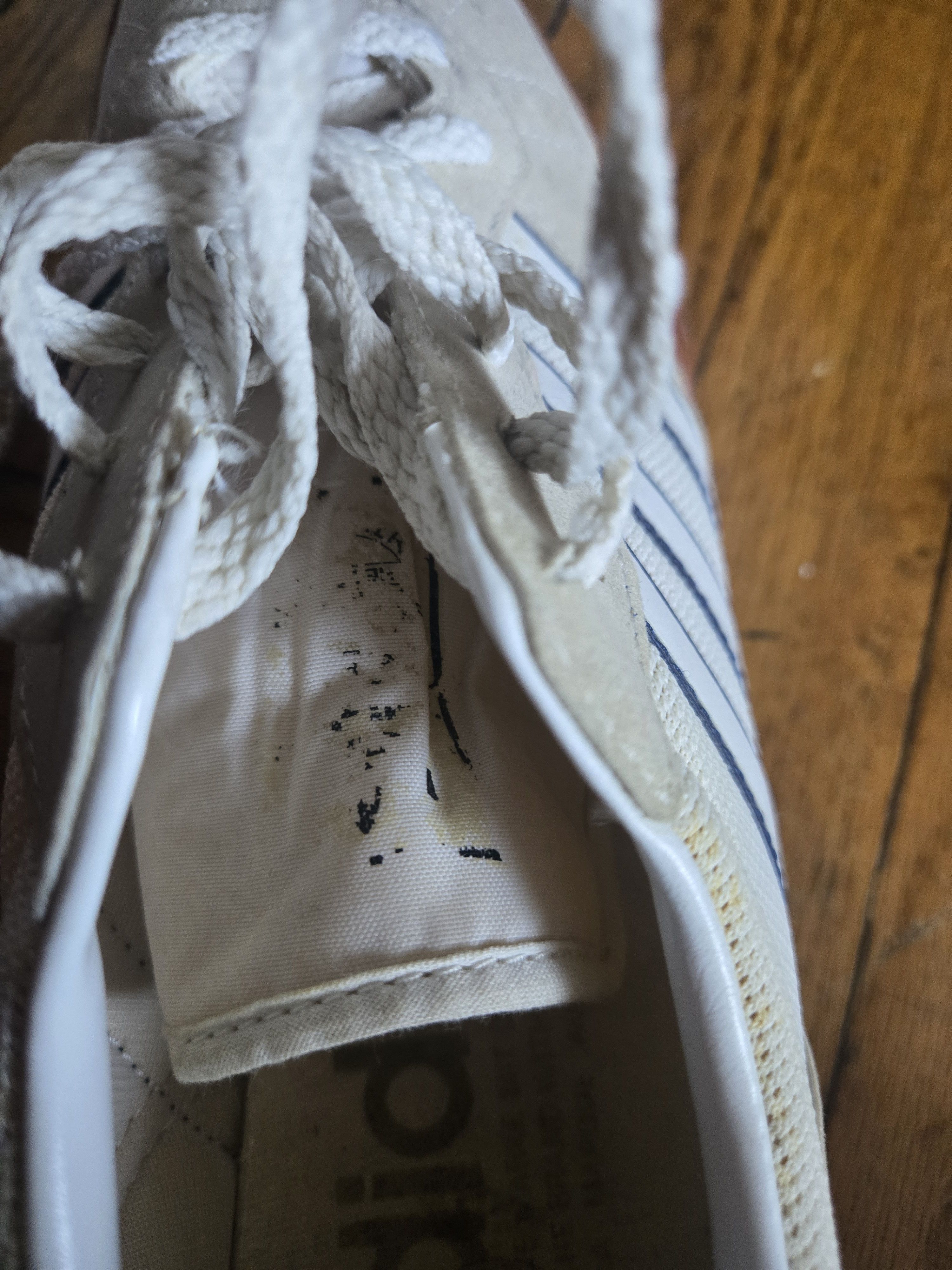 Adidas vtg Adidas 1986 Indoor King 9US/8Uk Sneaker Made in Taiwan Size US 9 / EU 42 - 7 Thumbnail