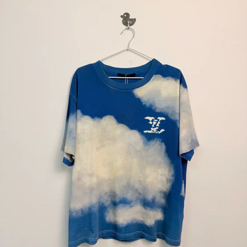 Louis Vuitton Louis Vuitton Blue Cotton T-Shirt for Men 0089 Size US L / EU 52-54 / 3 - 1 Thumbnail