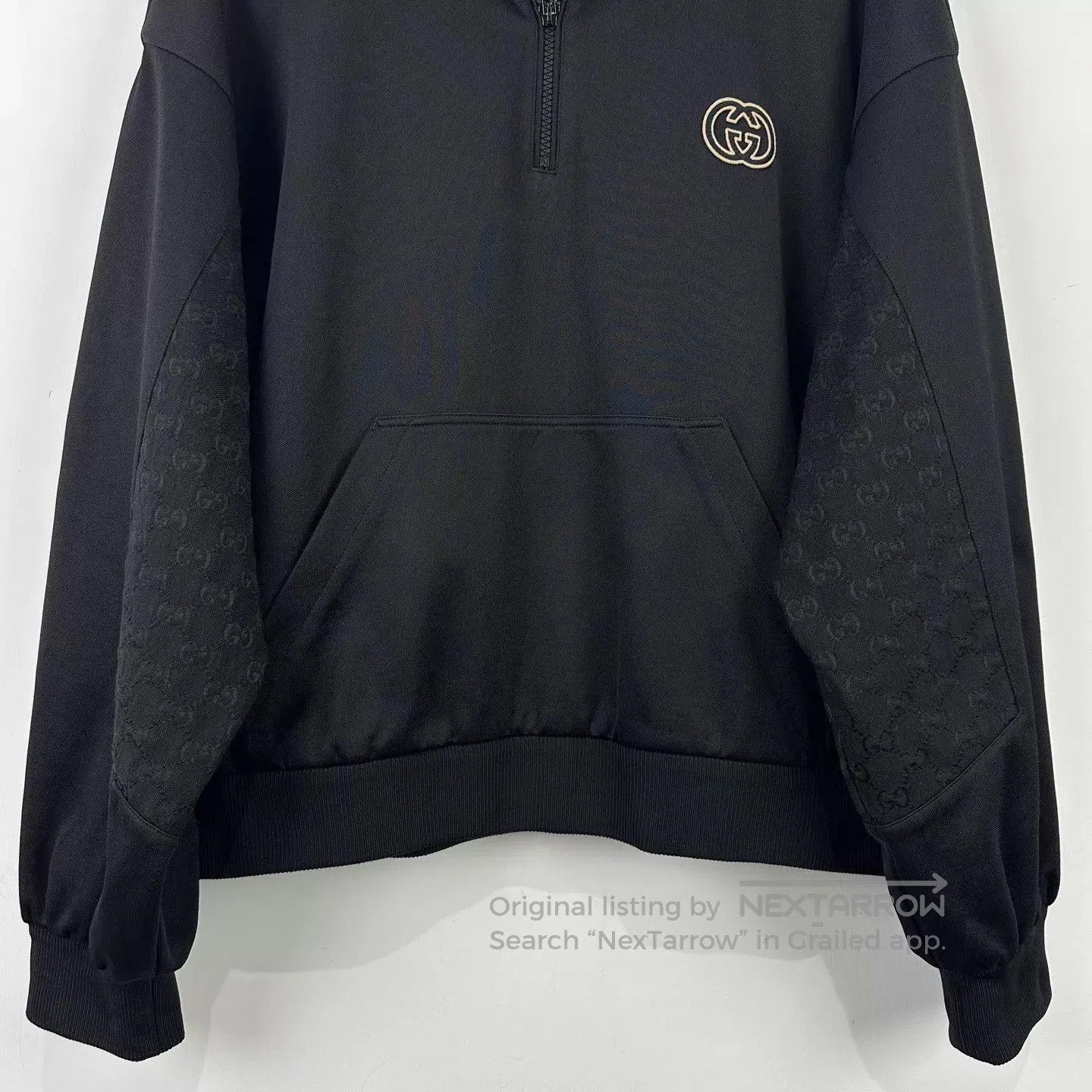 Gucci Quarter-Zip Sweatshirt with Logo and Patterned Sleeves. Size US M / EU 48-50 / 2 - 4 Thumbnail