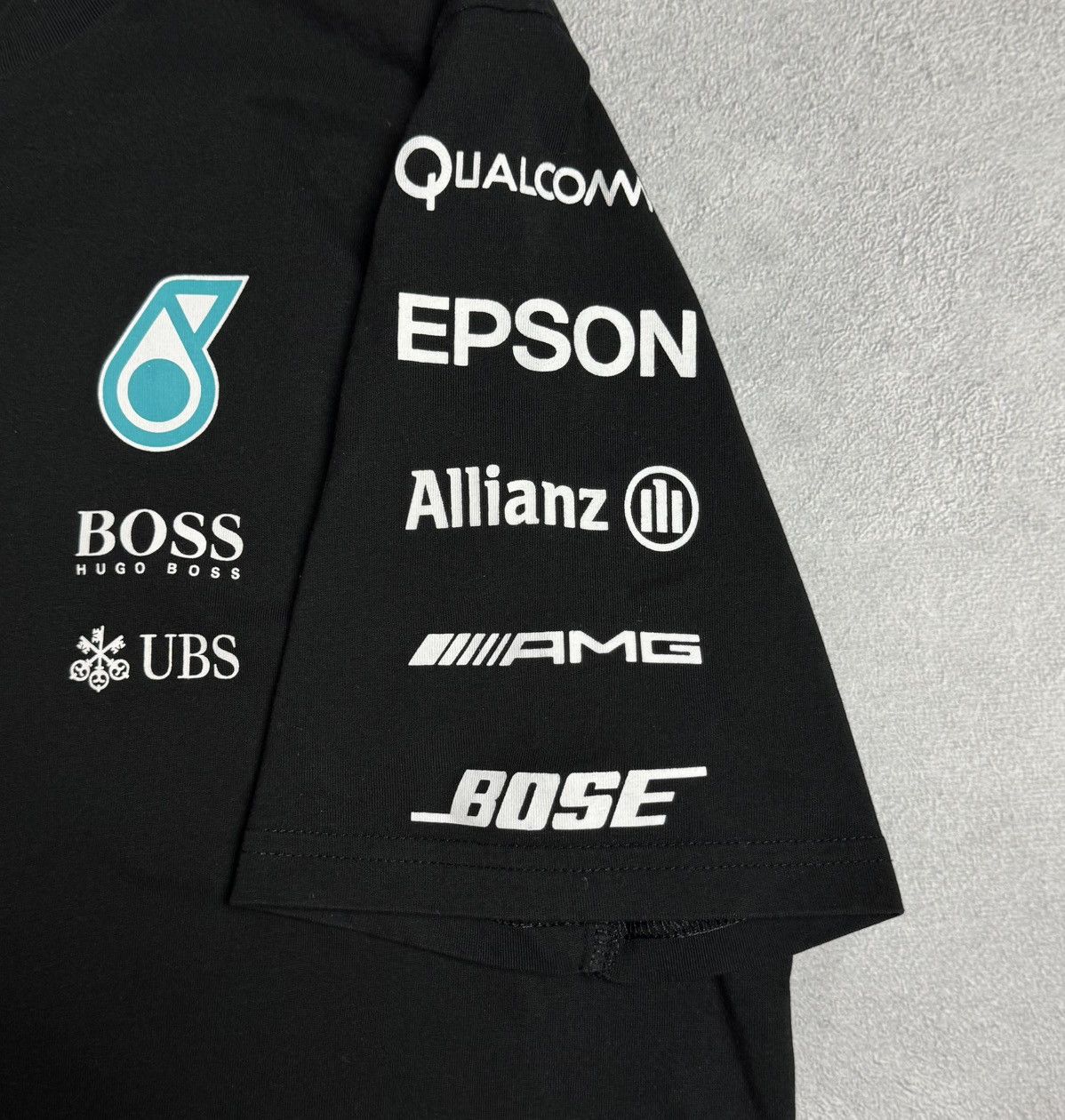 Mercedes-Benz Mercedes AMG Petronas F1 Racing Team T-Shirt Logo Size US L / EU 52-54 / 3 - 10 Thumbnail