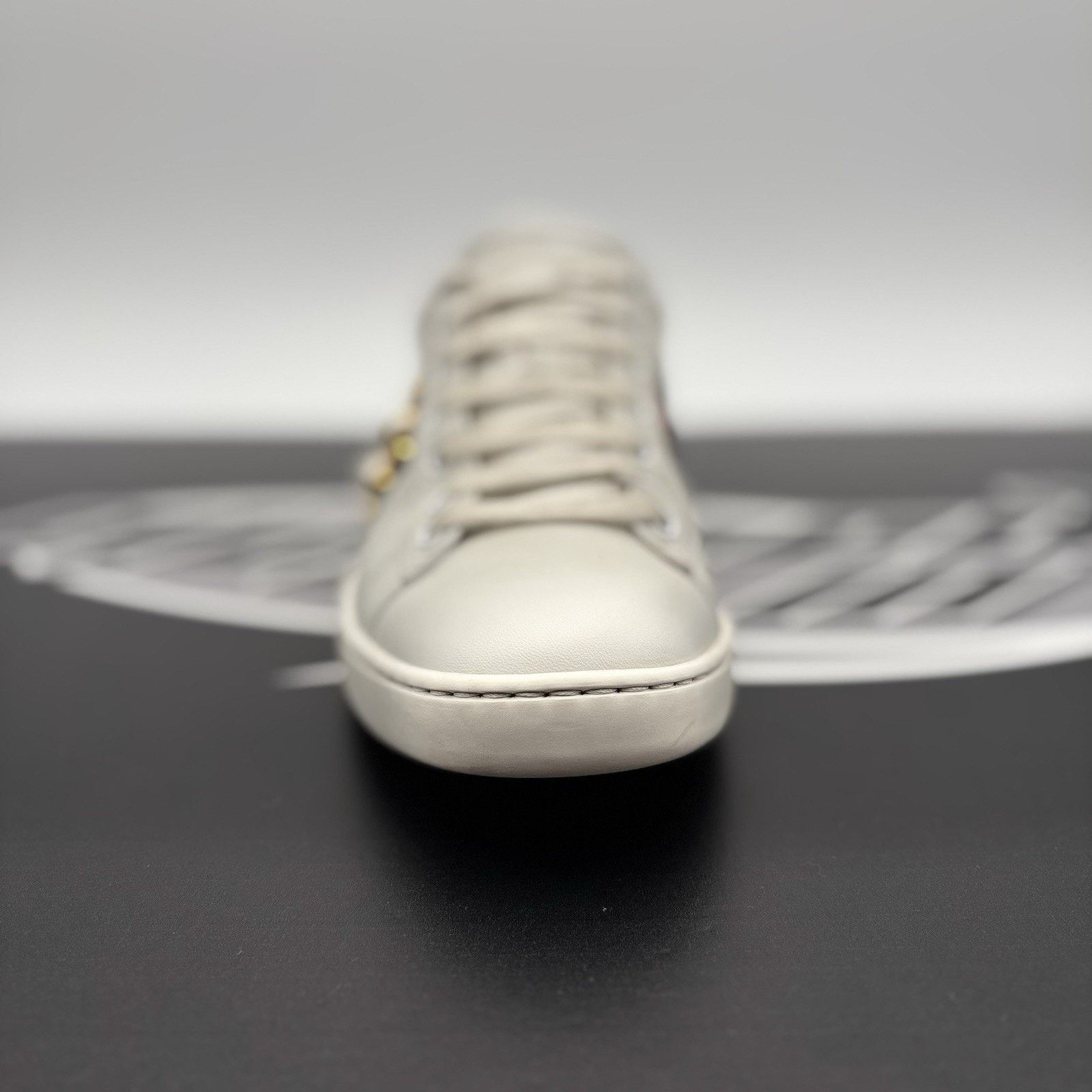 Gucci Gucci Ace Studded ' White, Pearls ' | GREAT CONDITION! Size US 6.5 / EU 39-40 - 6 Thumbnail
