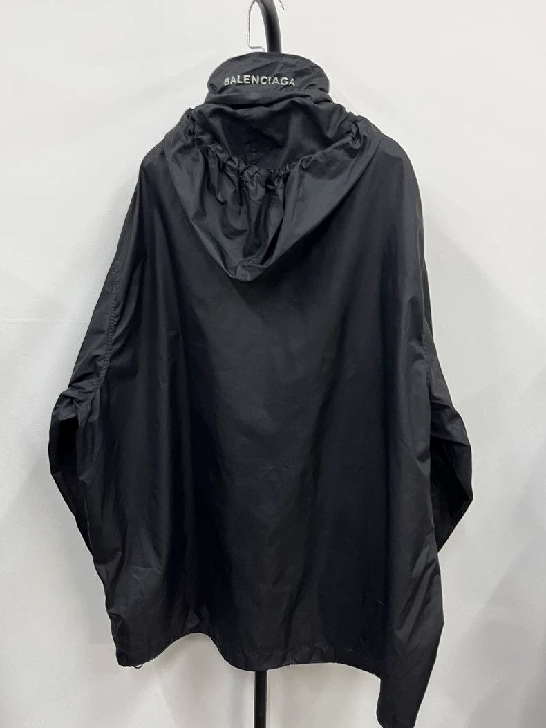 Balenciaga Balenciaga size 50 Printed logo assault jacket Size US S / EU 44-46 / 1 - 2 Thumbnail