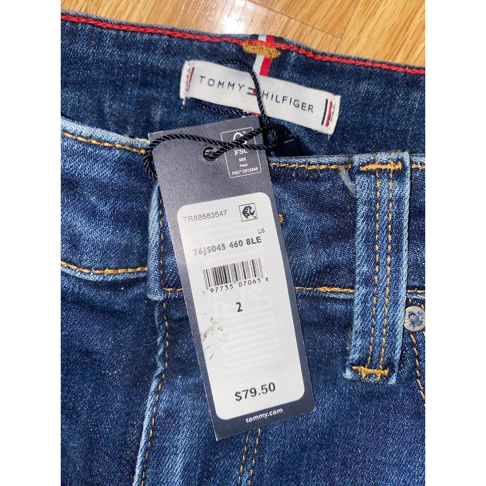 Tommy Hilfiger Tommy HilfigerHigh-Rise Dark Wash Skinny Jean size 2 ( 26) n Size 26" / US 2 / IT 38 - 5 Thumbnail