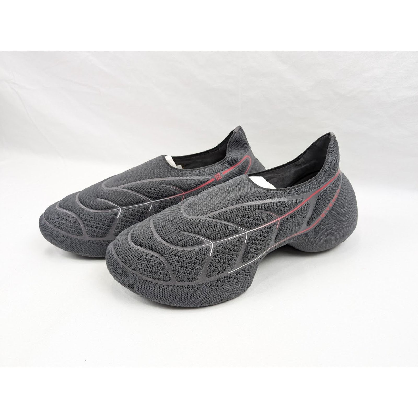 Givenchy o1rshd1 TK-360 Plus Sneakers in Grey/Red Size US 10 / EU 43 - 16 Thumbnail