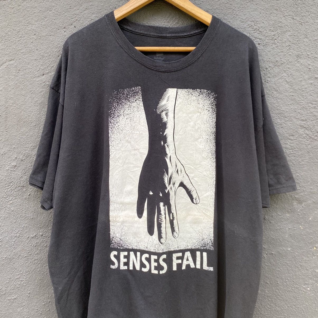 Band Tees Vintage Y2K Faded Senses Fail Post Hardcore ERD GRUNGE TEE Size US XXL / EU 58 / 5 - 2 Thumbnail
