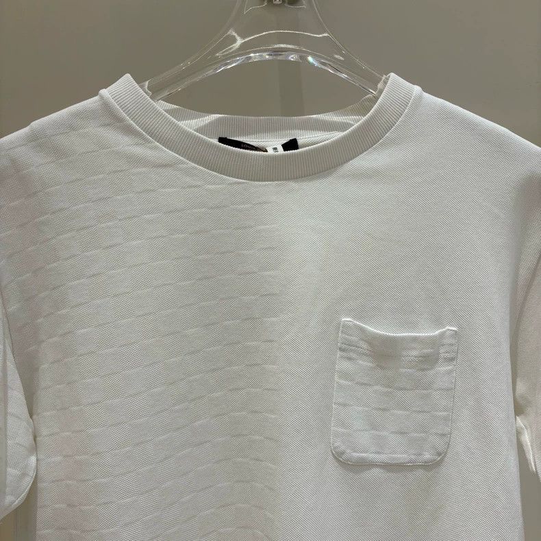 Louis Vuitton Louis Vuitton White pocket back full print short sleeve Size US M / EU 48-50 / 2 - 3 Thumbnail