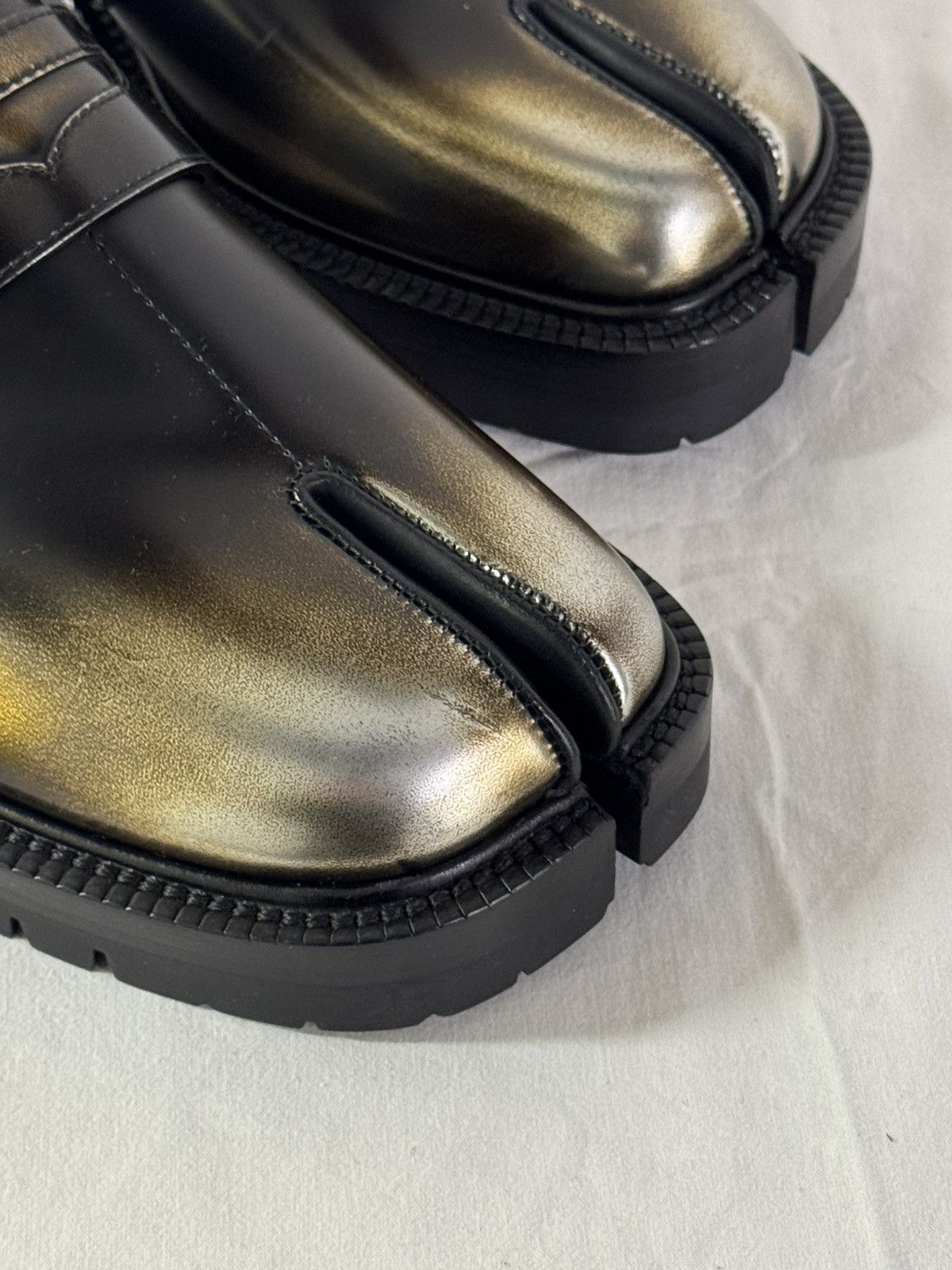 Maison Margiela Maison Margiela Tabi Platform Loafers - Black / Gold 39 Size US 9 / IT 39 - 4 Thumbnail