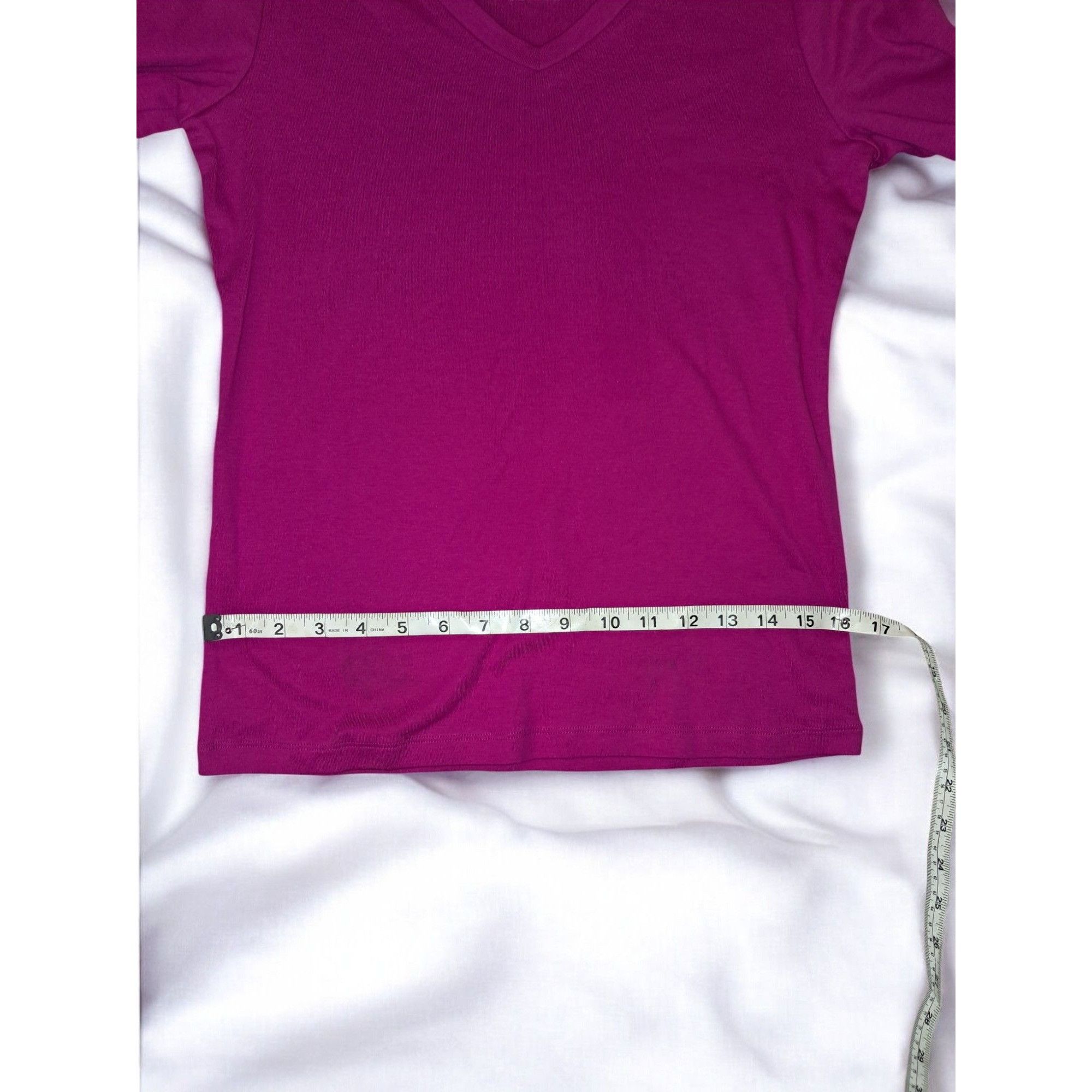 Designer St. John's Bay 3/4 Sleeve Pink V-Neck Size PXS T-shirt Size XS / US 0-2 / IT 36-38 - 7 Thumbnail